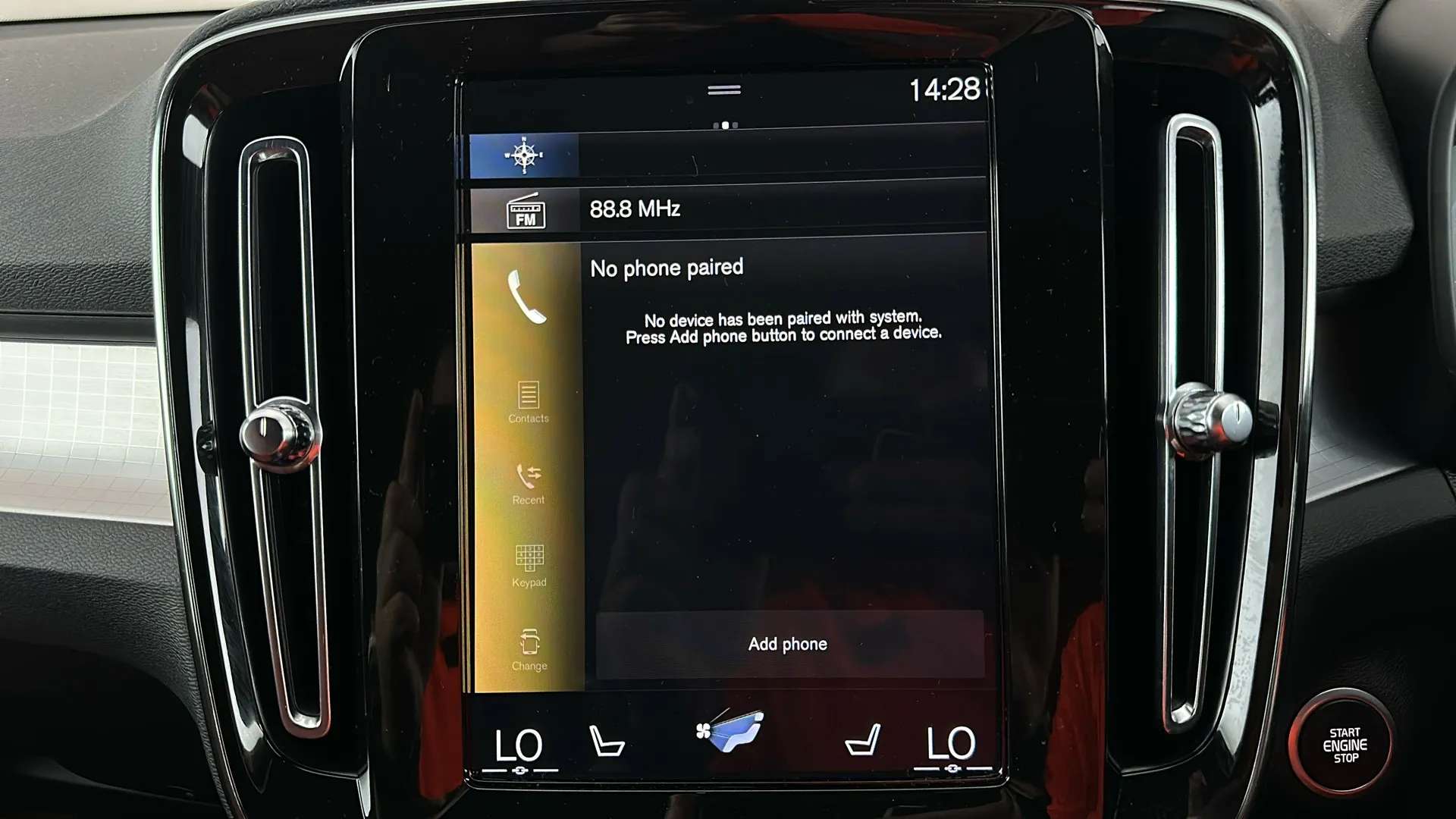 2020 VOLVO XC40 2020 VOLVO XC40