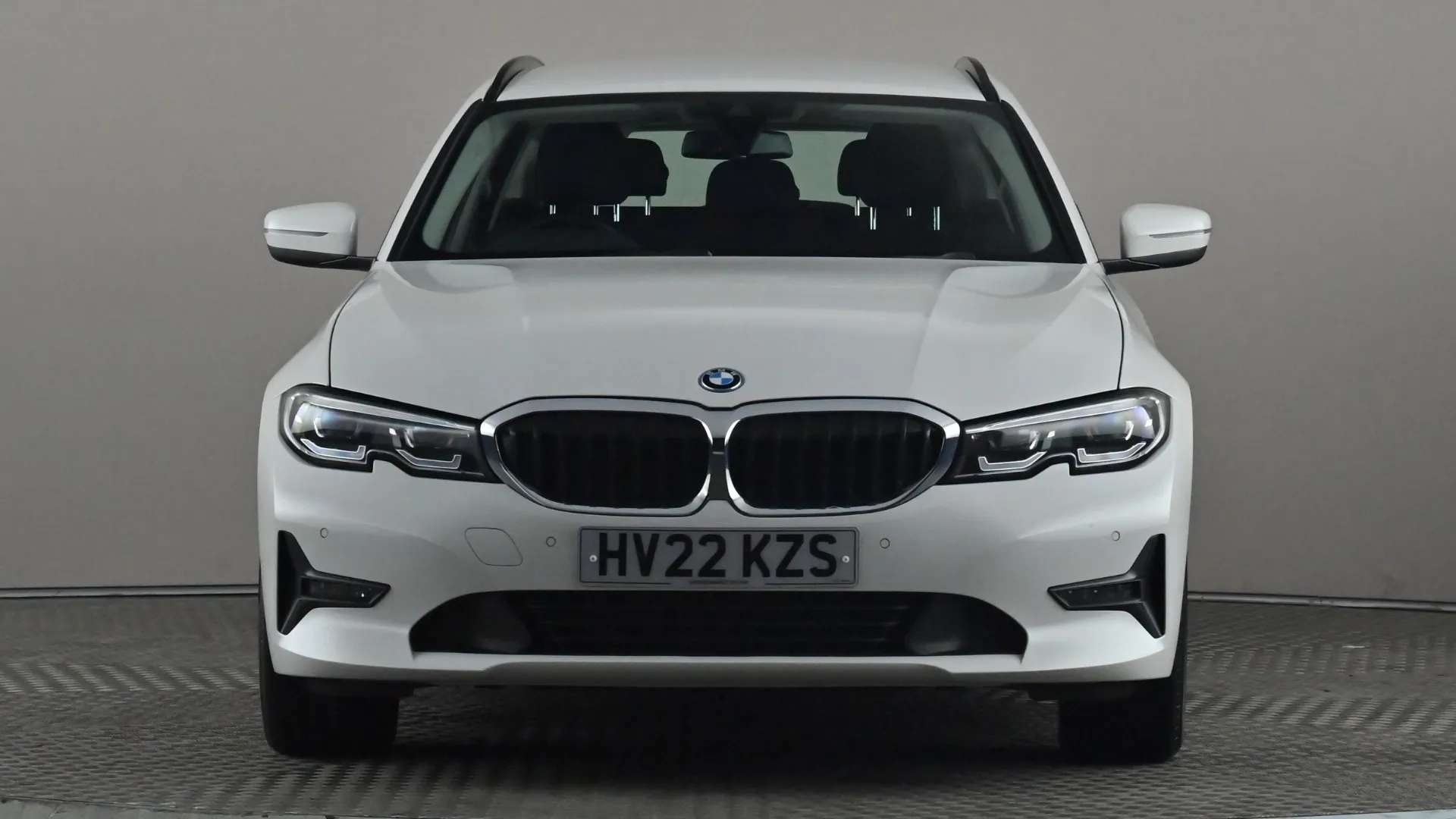 A 2022 BMW 3 SERIES 330e SE Pro Step Auto A 2022 BMW 3 SERIES 330e SE Pro Step Auto