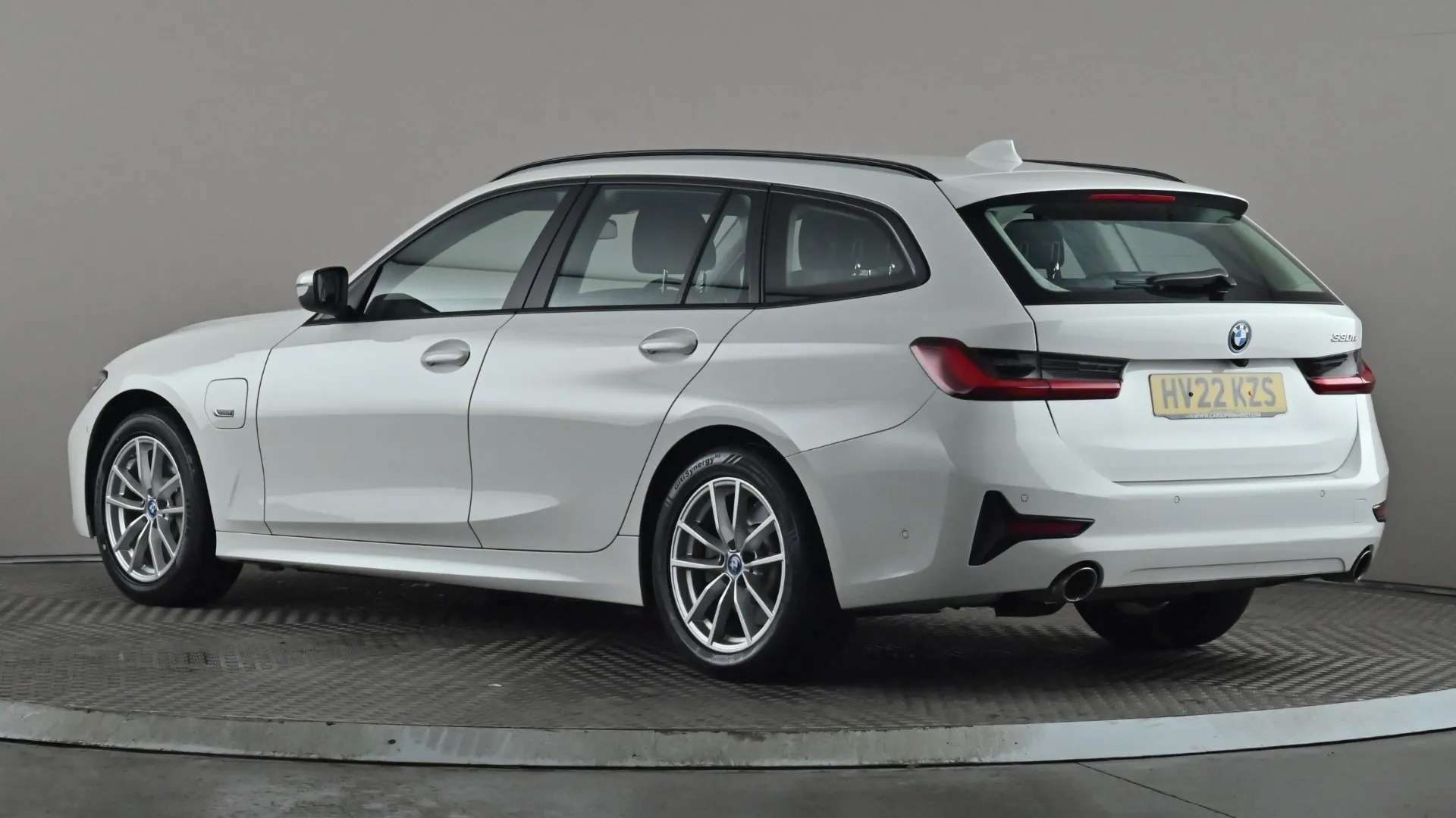 A 2022 BMW 3 SERIES 330e SE Pro Step Auto A 2022 BMW 3 SERIES 330e SE Pro Step Auto