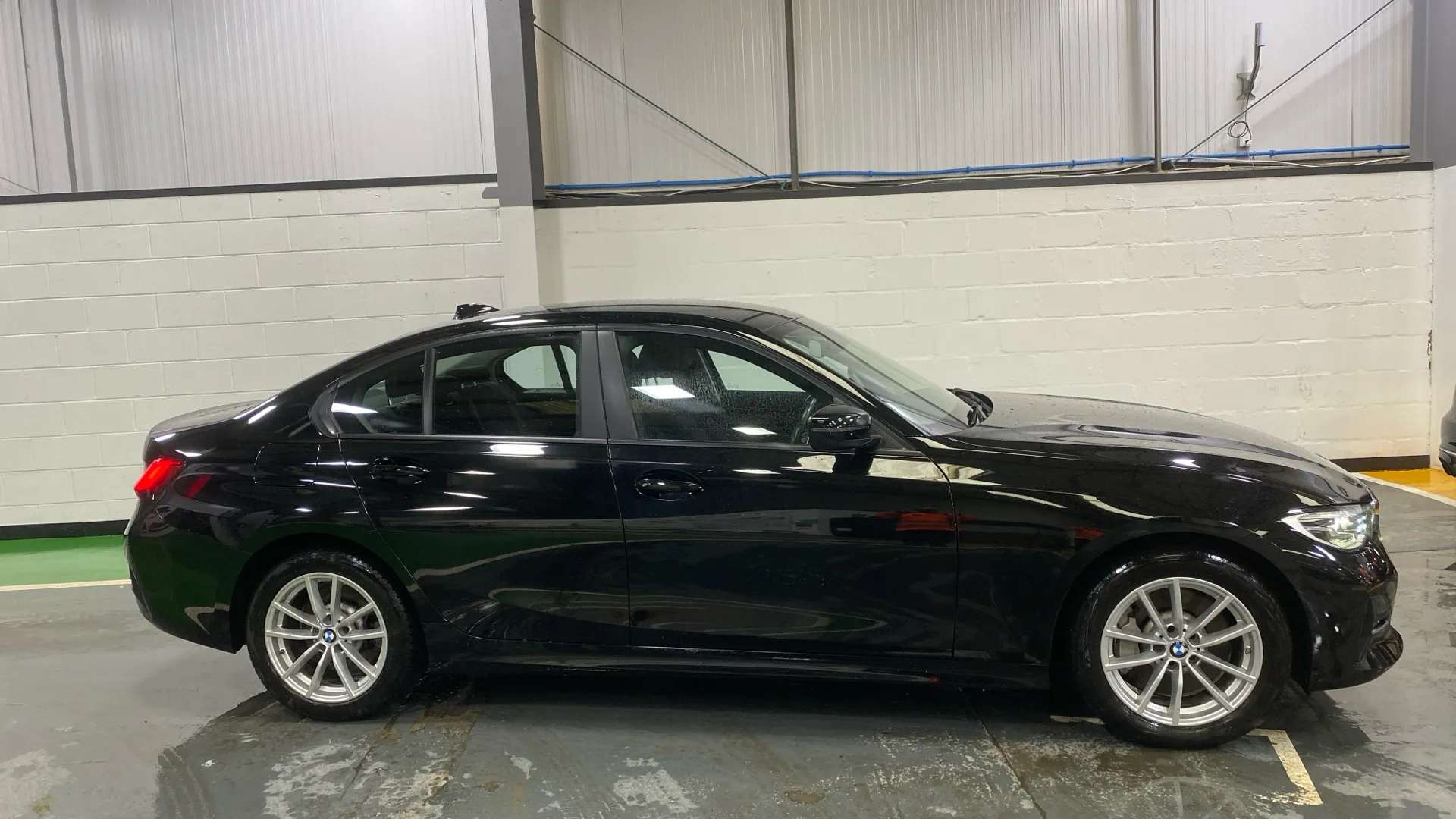 A 2021 BMW 3 SERIES 330e SE Pro Step Auto A 2021 BMW 3 SERIES 330e SE Pro Step Auto