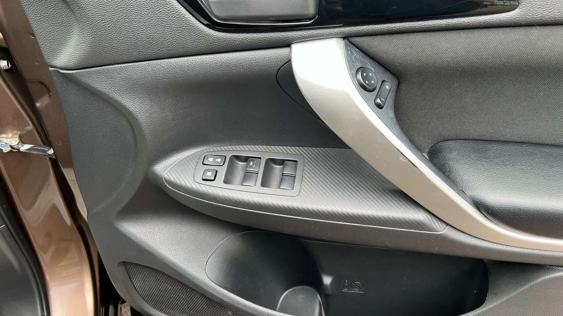 2018 MITSUBISHI ECLIPSE CROSS 2018 MITSUBISHI ECLIPSE CROSS