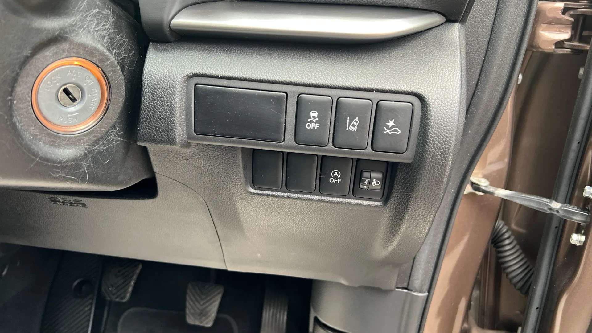 2018 MITSUBISHI ECLIPSE CROSS 2018 MITSUBISHI ECLIPSE CROSS