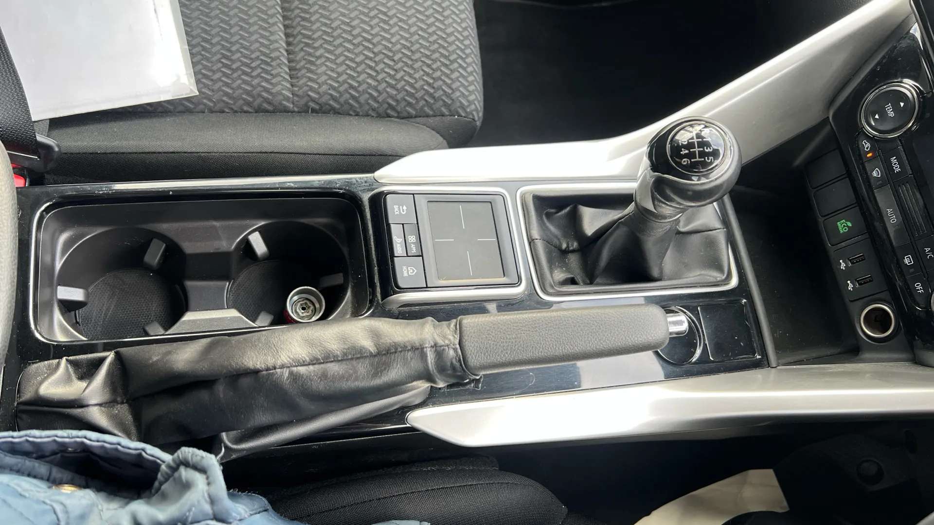 2018 MITSUBISHI ECLIPSE CROSS 2018 MITSUBISHI ECLIPSE CROSS