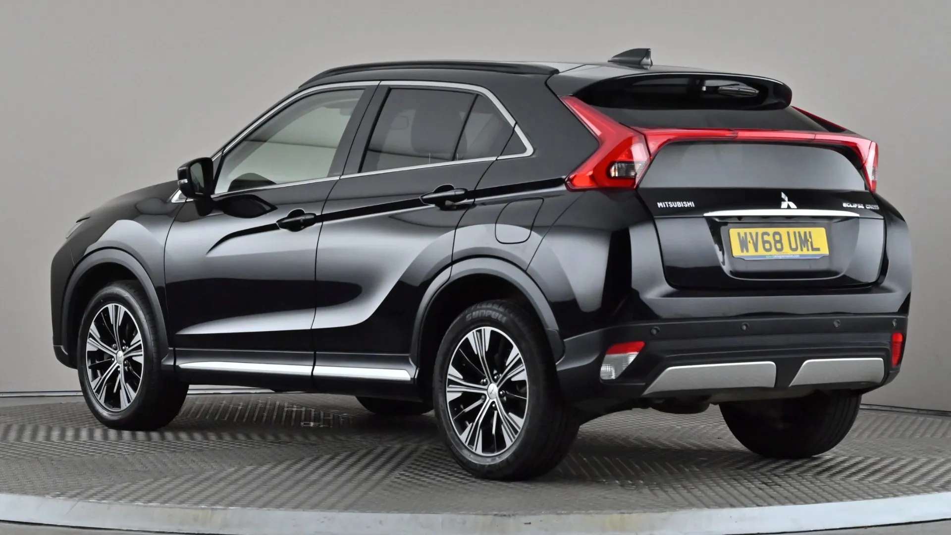 A 2018 MITSUBISHI ECLIPSE CROSS 1.5 3 A 2018 MITSUBISHI ECLIPSE CROSS 1.5 3