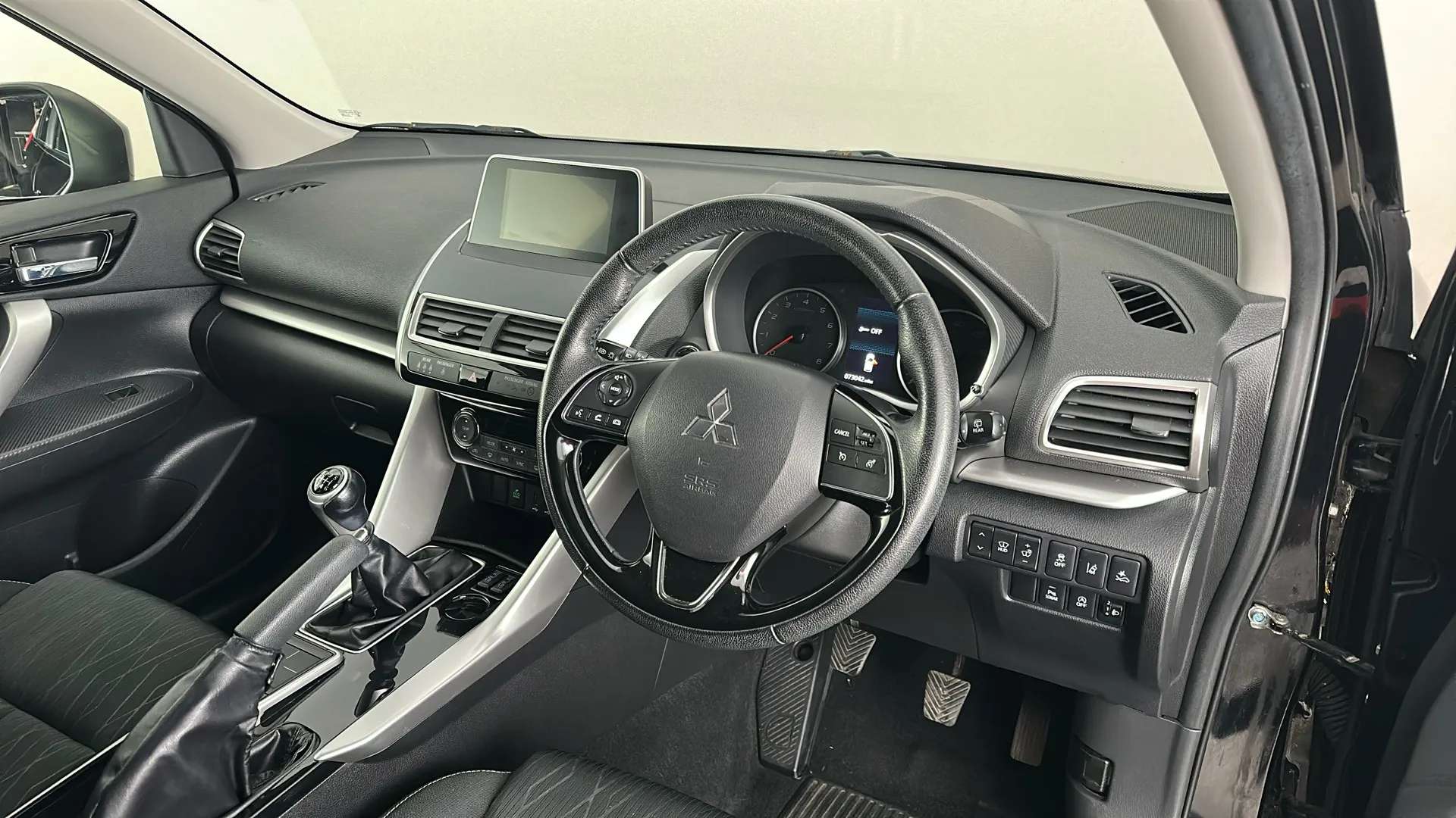 2018 MITSUBISHI ECLIPSE CROSS 2018 MITSUBISHI ECLIPSE CROSS