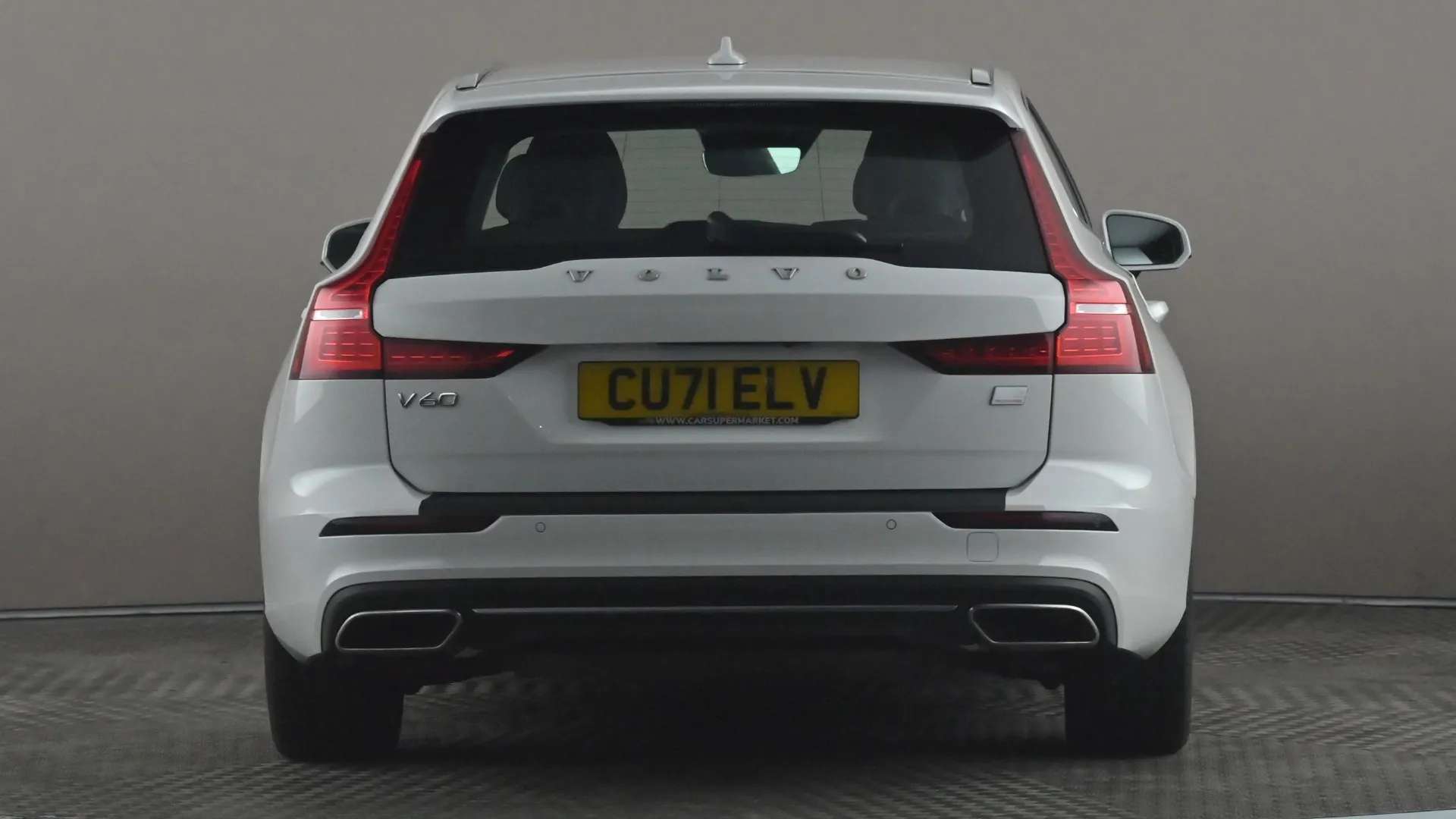 2021 VOLVO V60 2021 VOLVO V60