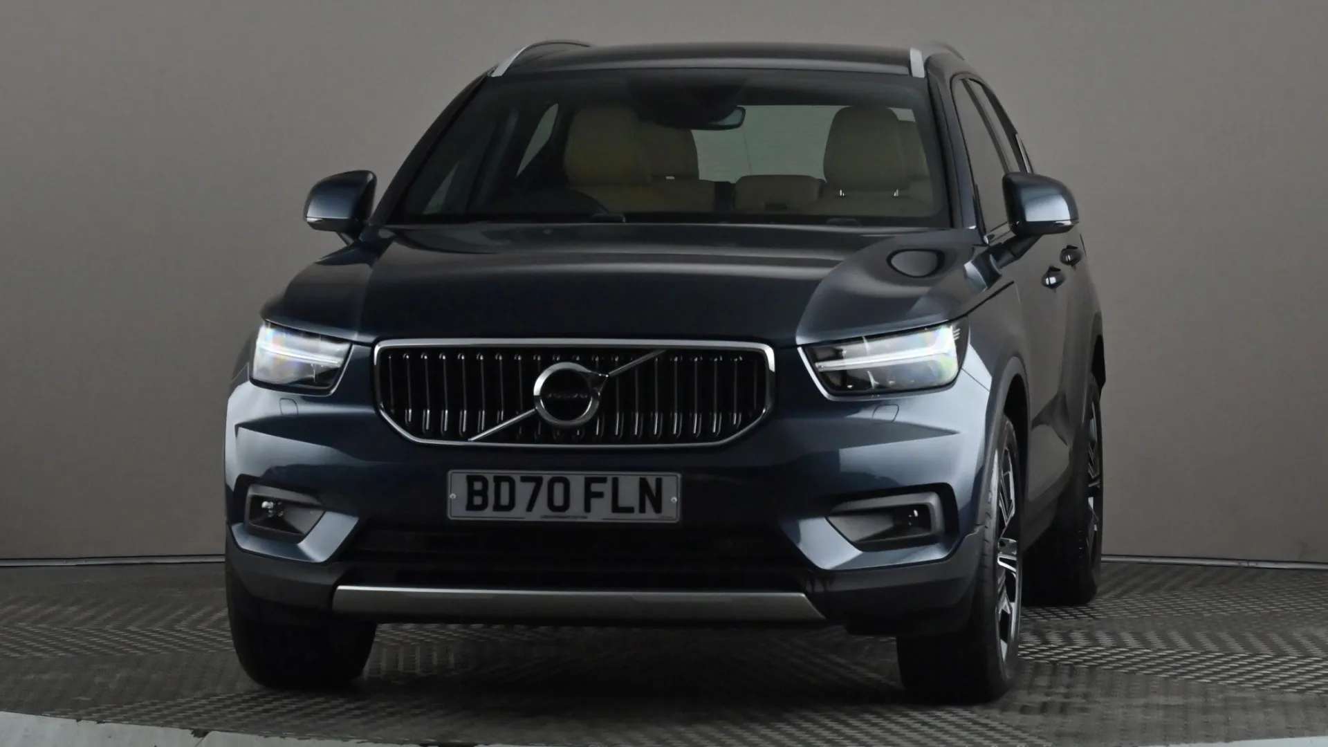 A 2020 VOLVO XC40 2.0 B4P Inscription Pro Auto A 2020 VOLVO XC40 2.0 B4P Inscription Pro Auto