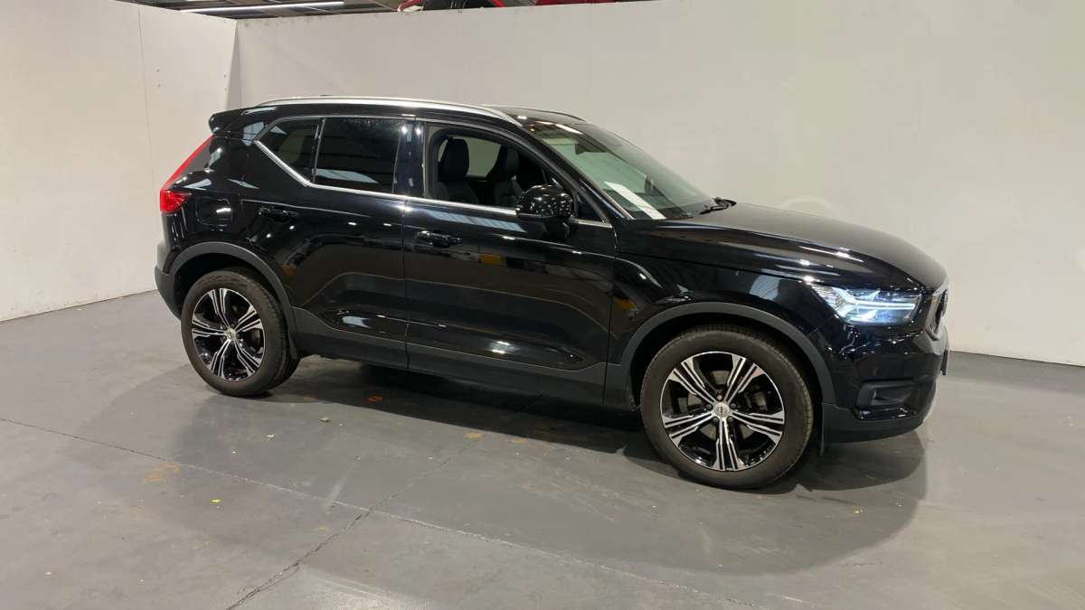 Check out this Volvo Xc40 2020 Hybrid Electric Automatic