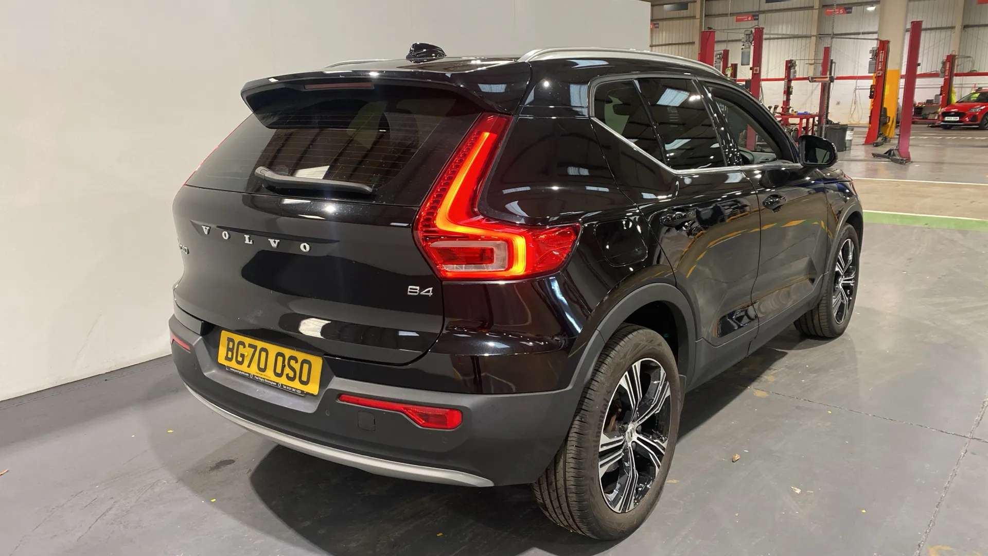 A 2020 VOLVO XC40 2.0 B4P Inscription Pro Auto A 2020 VOLVO XC40 2.0 B4P Inscription Pro Auto