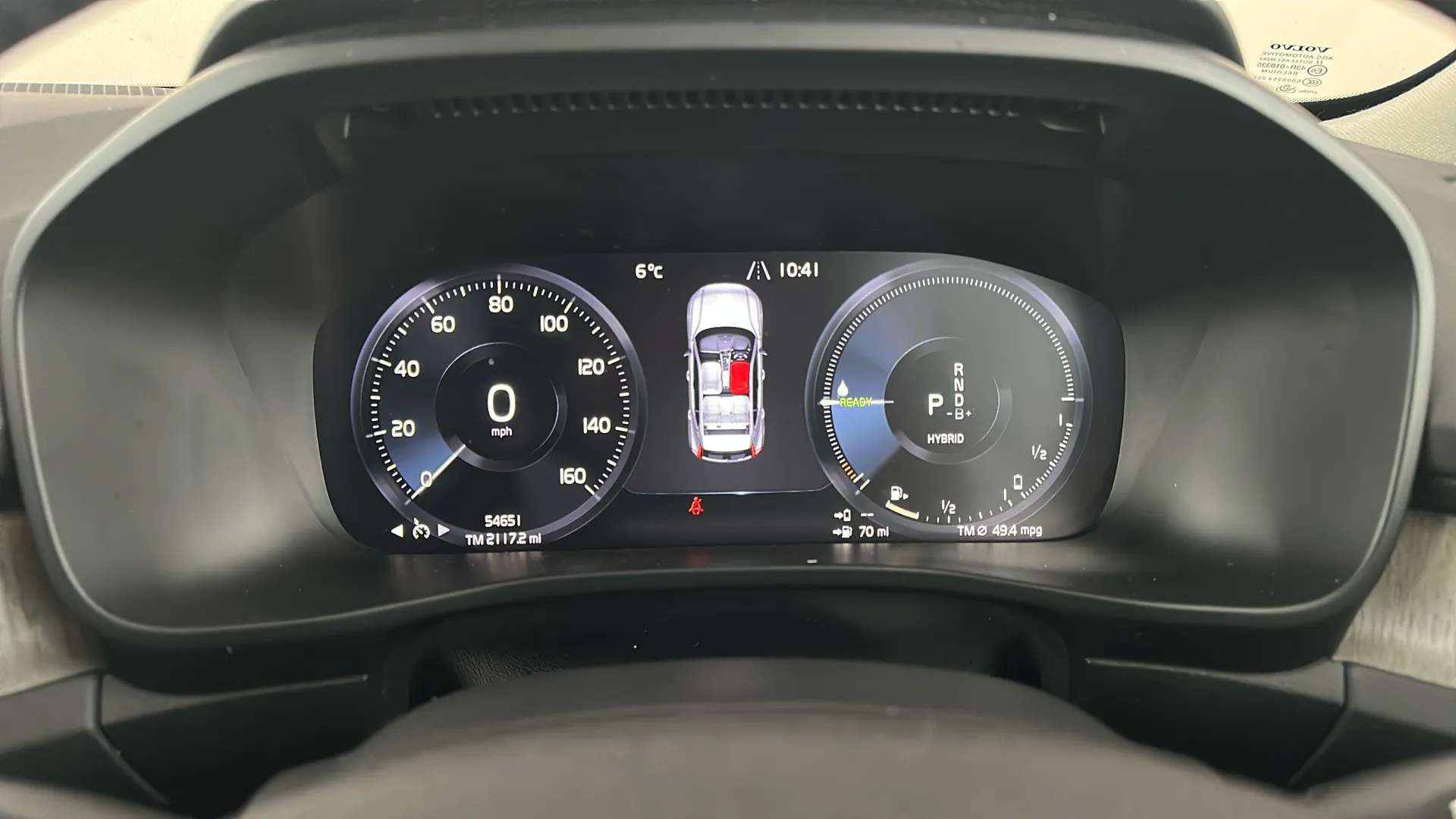 2020 VOLVO XC40 2020 VOLVO XC40