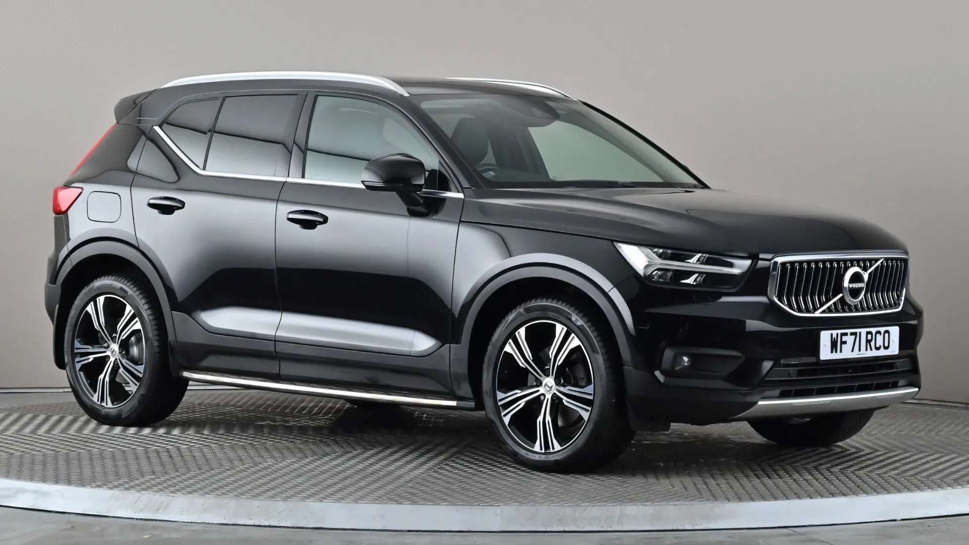 A 2021 VOLVO XC40 2.0 B4P Inscription Pro Auto A 2021 VOLVO XC40 2.0 B4P Inscription Pro Auto