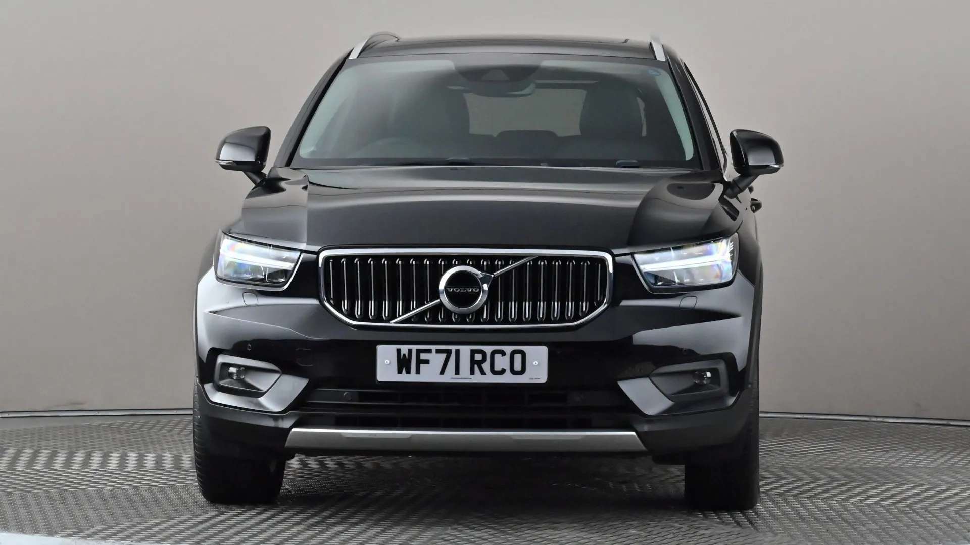 A 2021 VOLVO XC40 2.0 B4P Inscription Pro Auto A 2021 VOLVO XC40 2.0 B4P Inscription Pro Auto