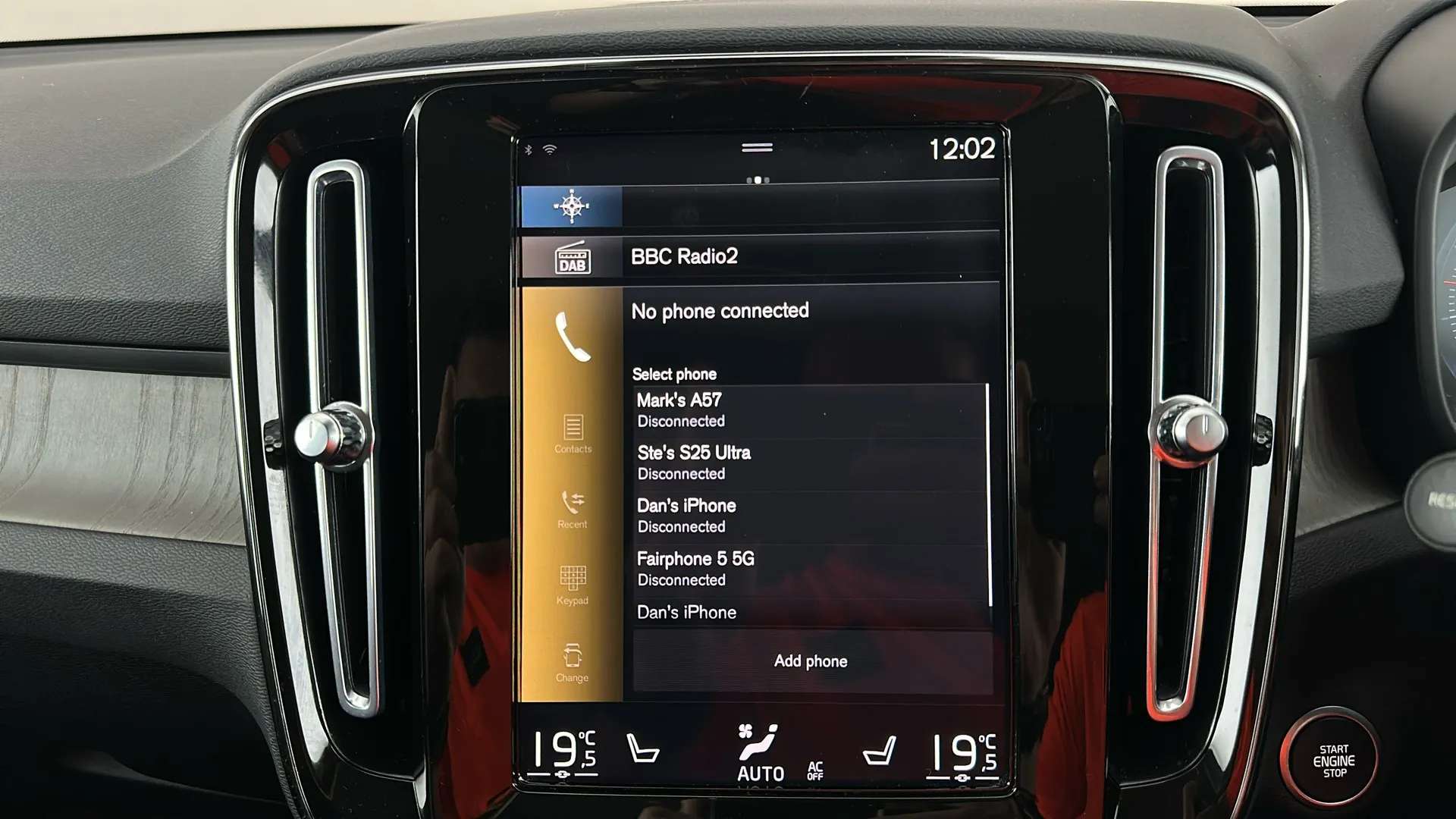 2021 VOLVO XC40 2021 VOLVO XC40