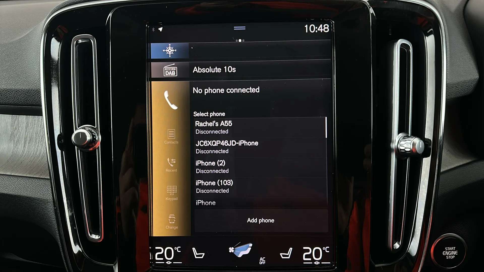 2022 VOLVO XC40 2022 VOLVO XC40