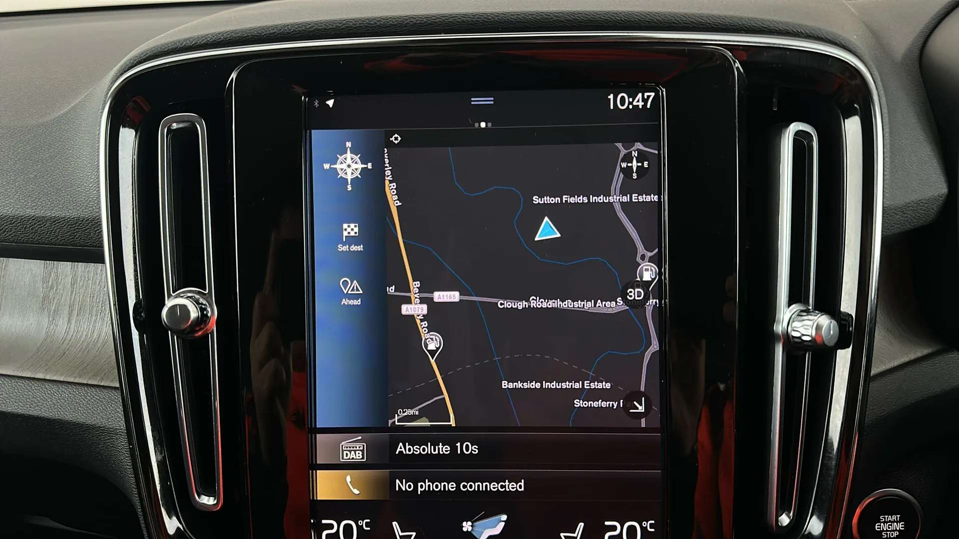 2022 VOLVO XC40 2022 VOLVO XC40