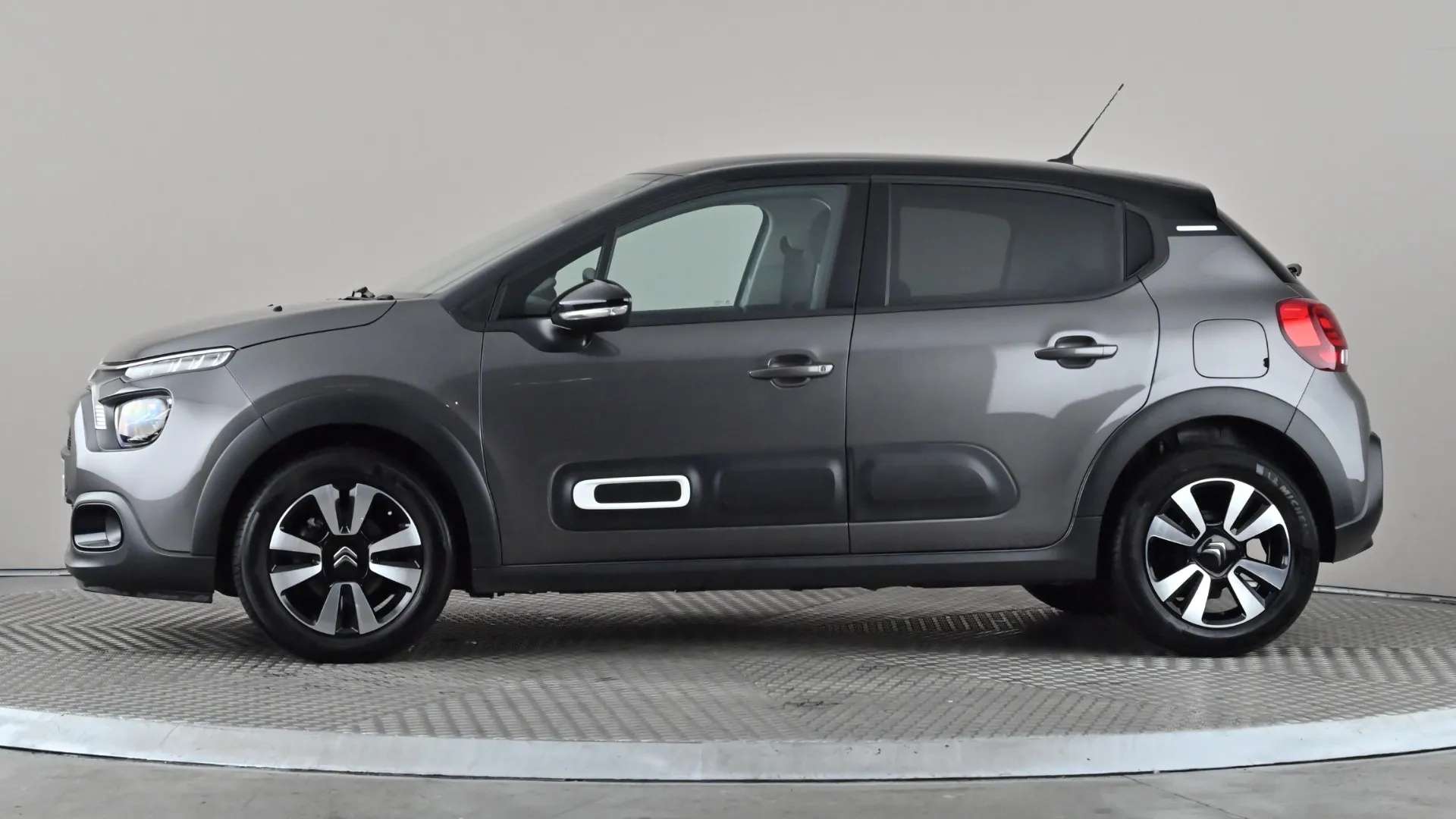 A 2024 CITROEN C3 1.2 PureTech Plus A 2024 CITROEN C3 1.2 PureTech Plus
