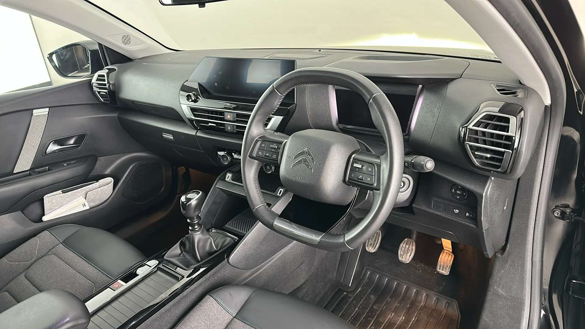 2023 CITROEN C4 2023 CITROEN C4