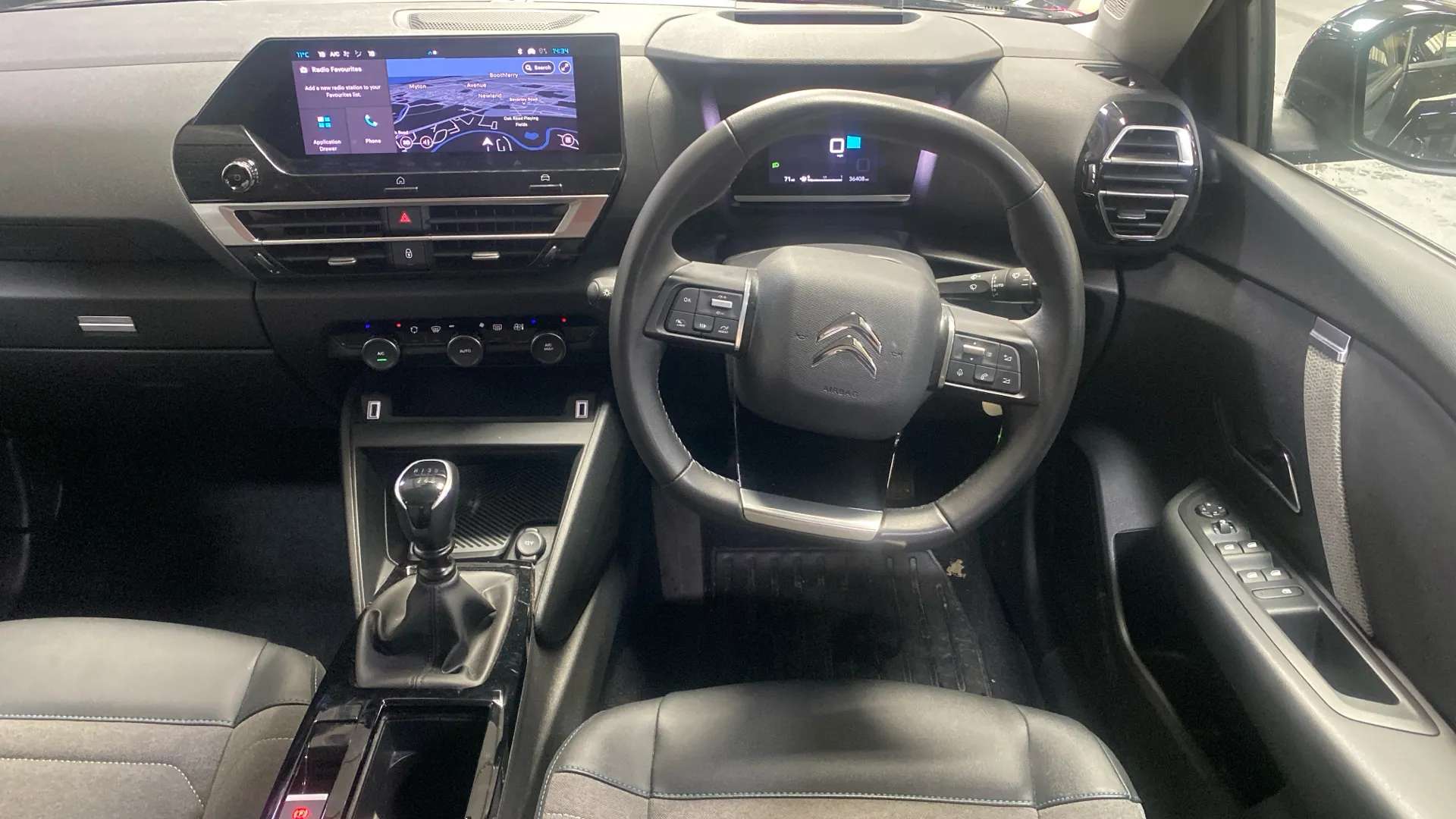 2023 CITROEN C4 2023 CITROEN C4