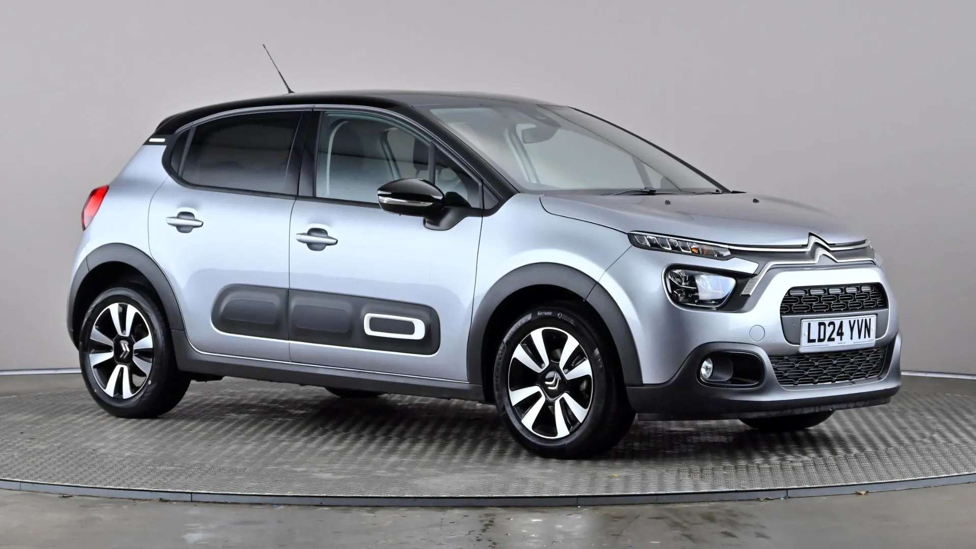 A 2024 CITROEN C3 1.2 PureTech Plus A 2024 CITROEN C3 1.2 PureTech Plus