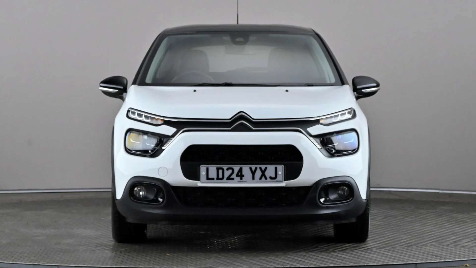 A 2024 CITROEN C3 1.2 PureTech Plus A 2024 CITROEN C3 1.2 PureTech Plus