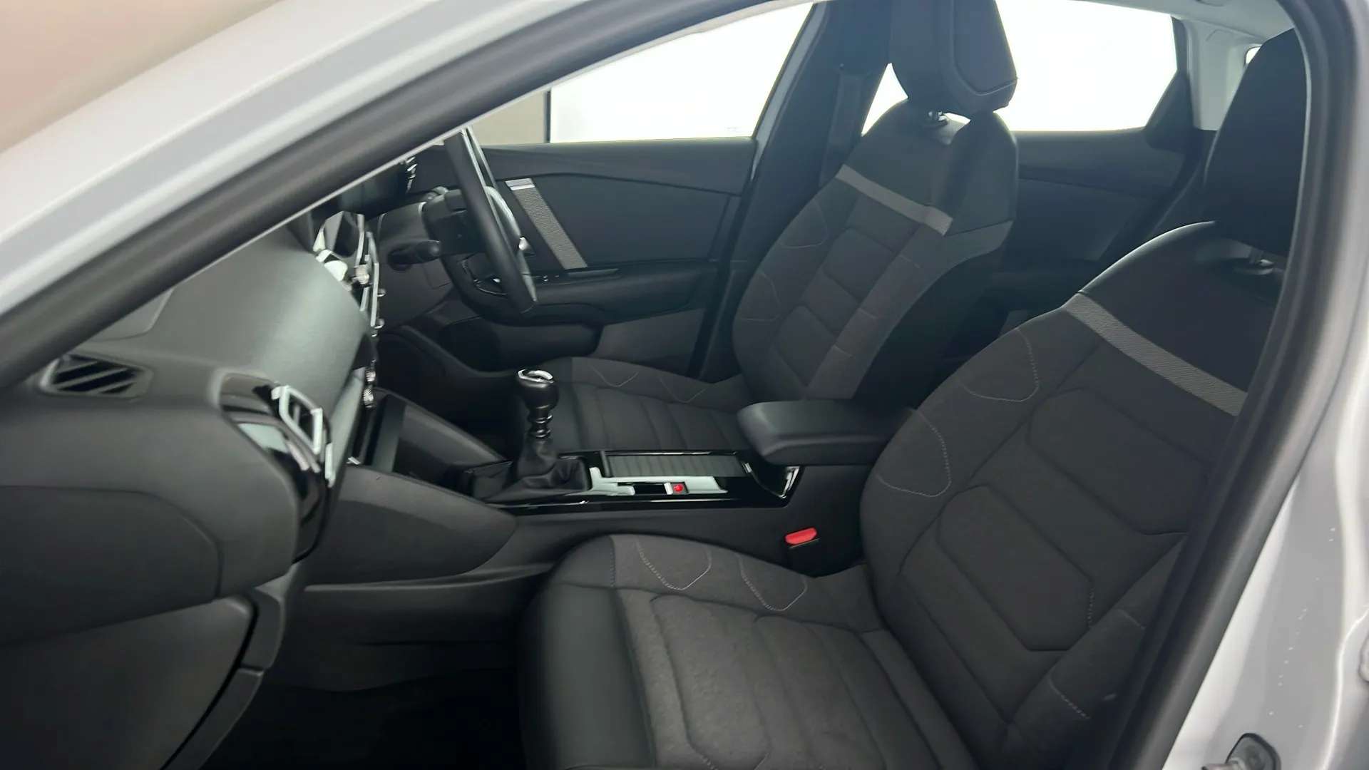 2024 CITROEN C4 2024 CITROEN C4