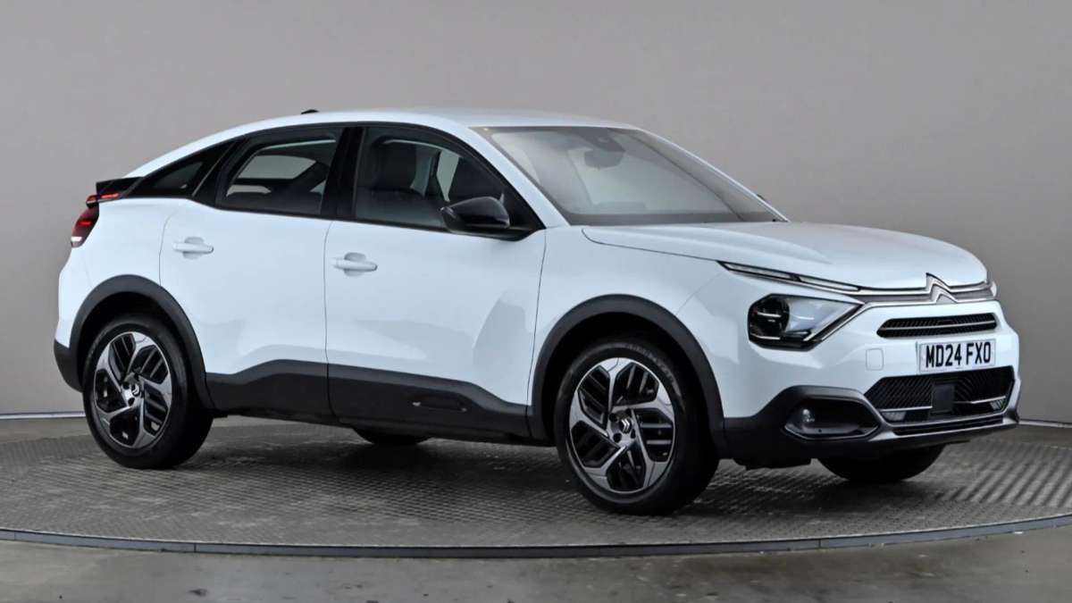 Check out this Citroen C4 2024 Petrol Manual