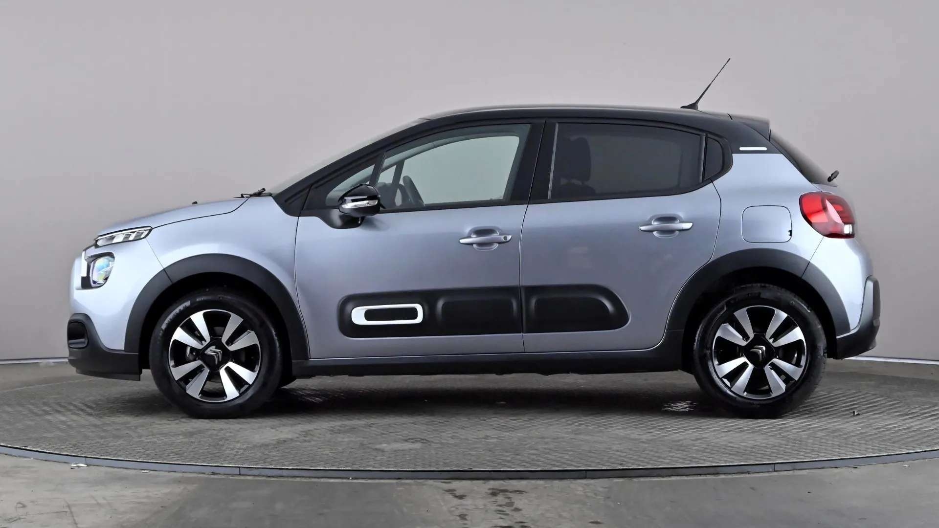 A 2024 CITROEN C3 1.2 PureTech Plus A 2024 CITROEN C3 1.2 PureTech Plus