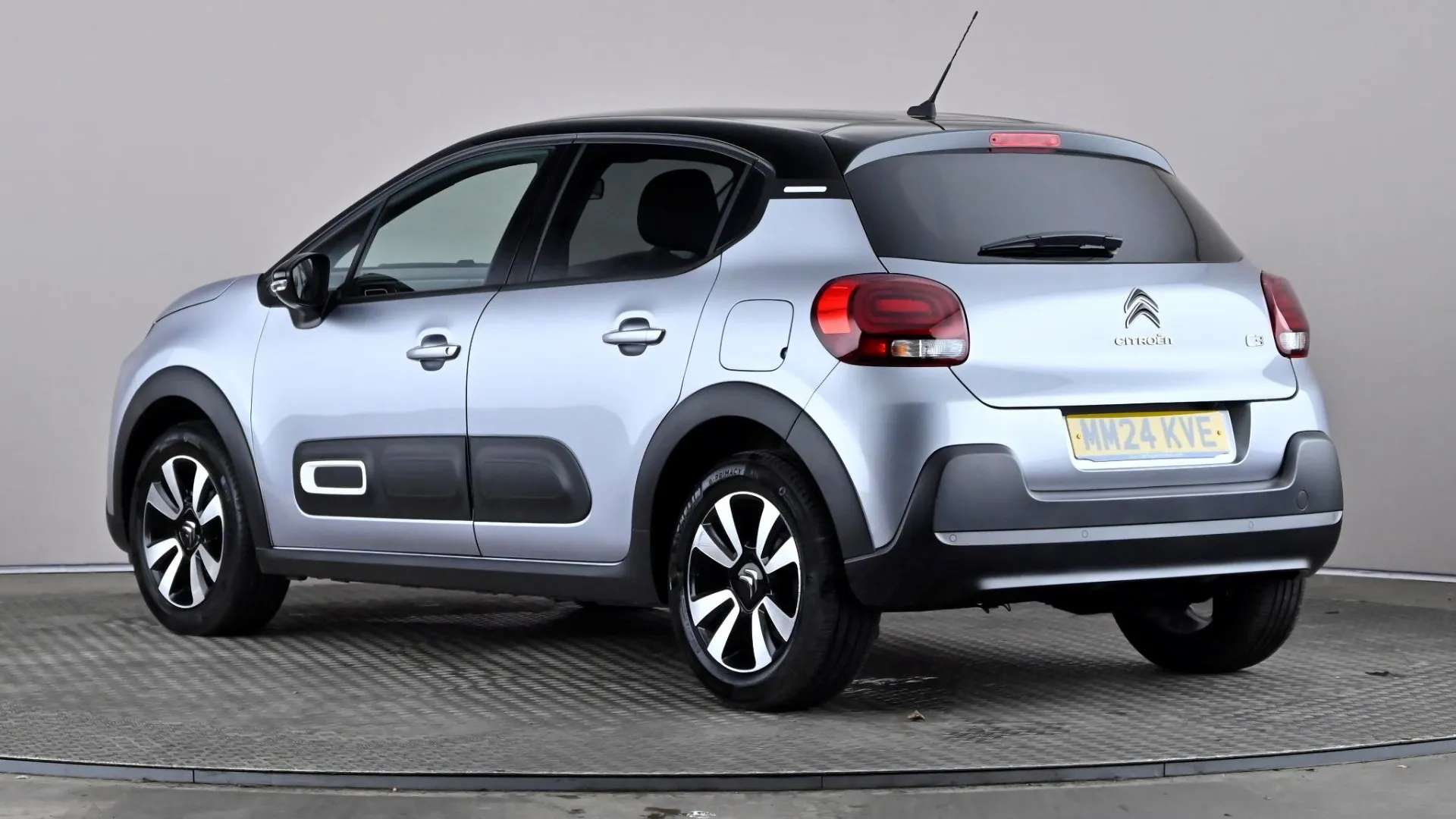 A 2024 CITROEN C3 1.2 PureTech Plus A 2024 CITROEN C3 1.2 PureTech Plus
