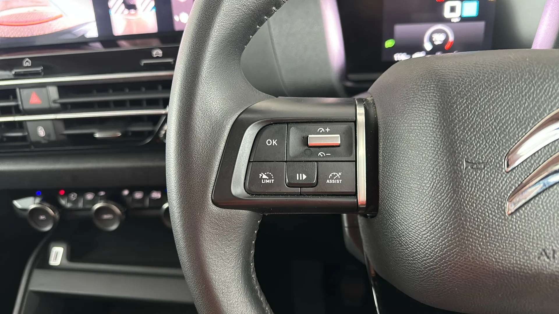 2024 CITROEN C4 2024 CITROEN C4