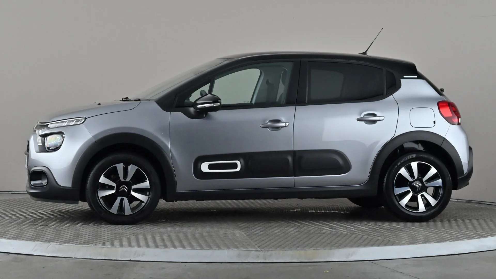 A 2024 CITROEN C3 1.2 PureTech Plus A 2024 CITROEN C3 1.2 PureTech Plus