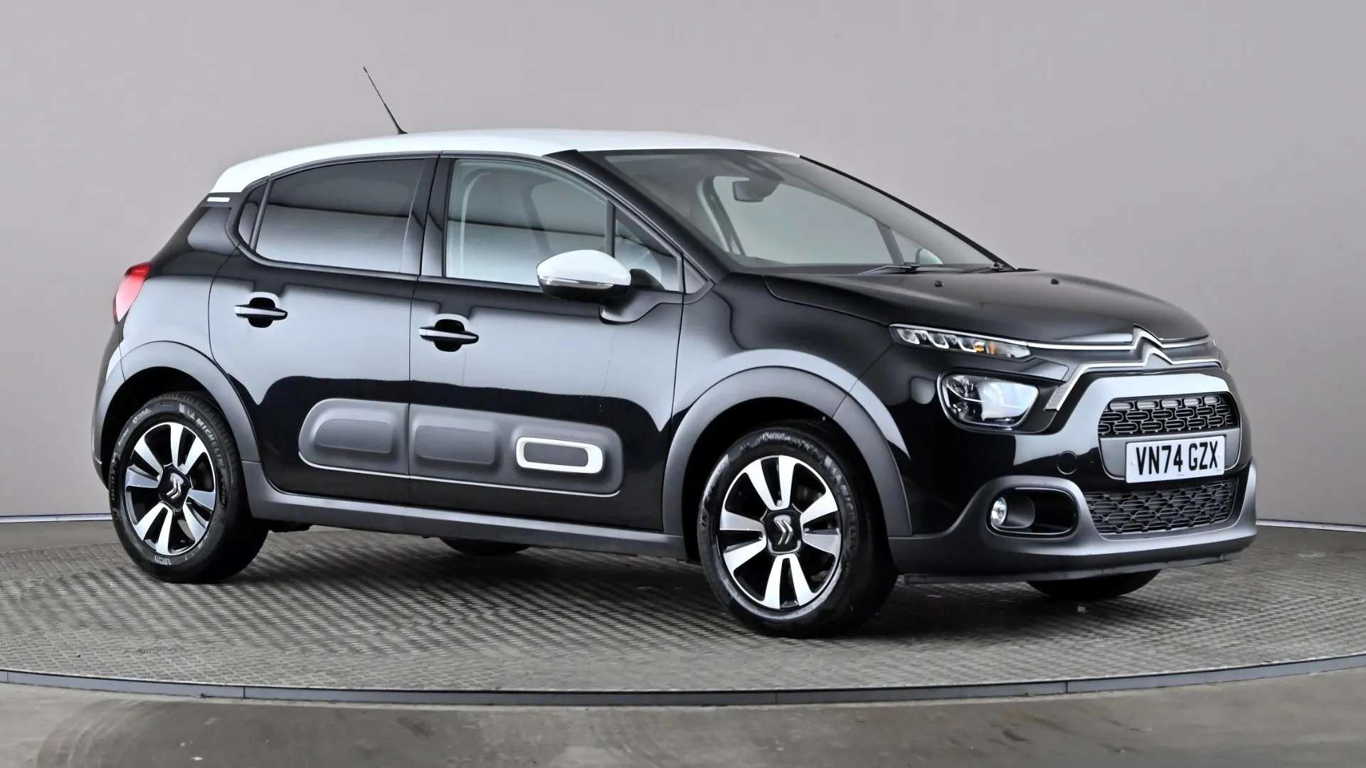A 2024 CITROEN C3 1.2 PureTech Plus A 2024 CITROEN C3 1.2 PureTech Plus