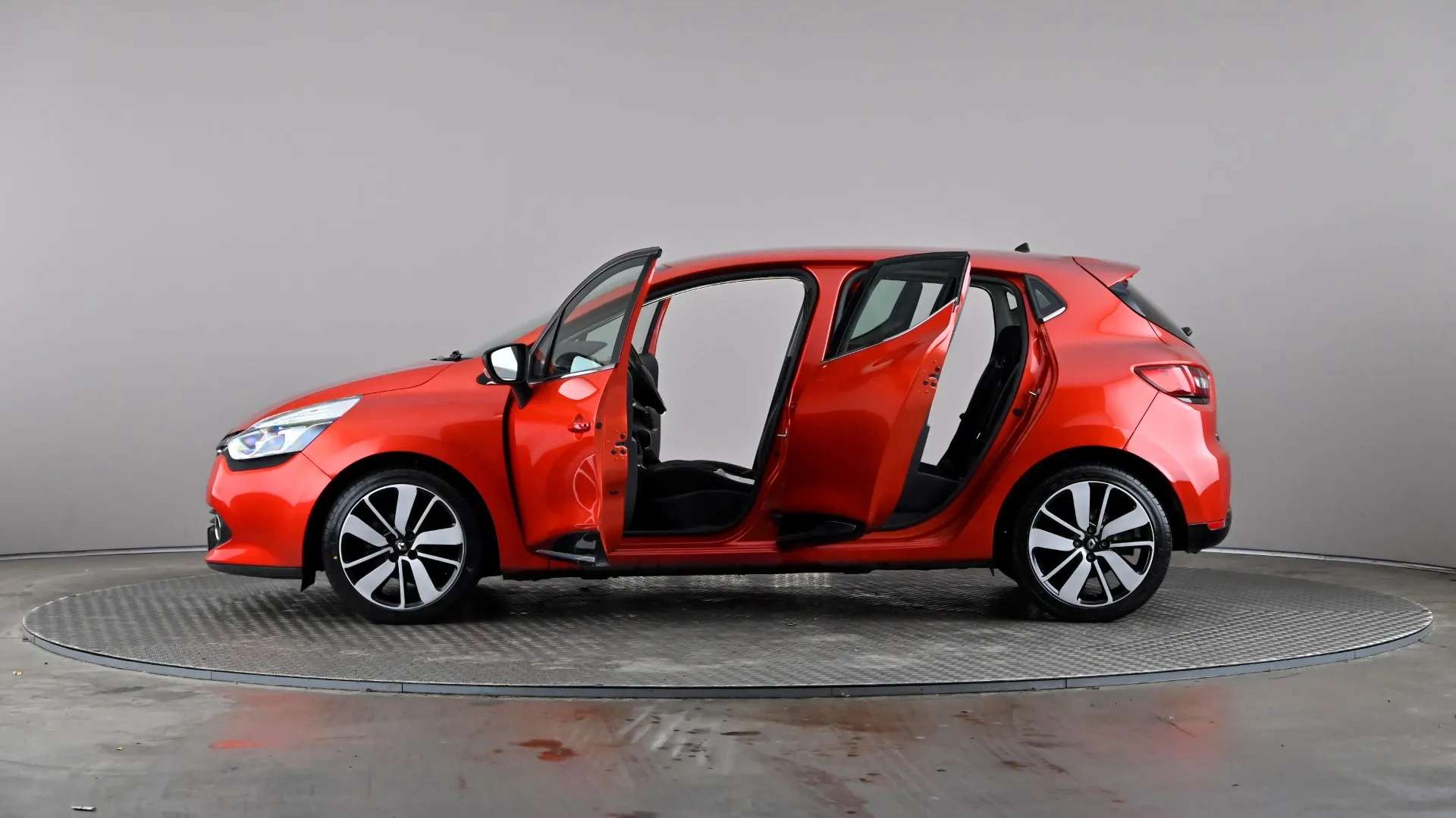 2016 RENAULT CLIO 2016 RENAULT CLIO