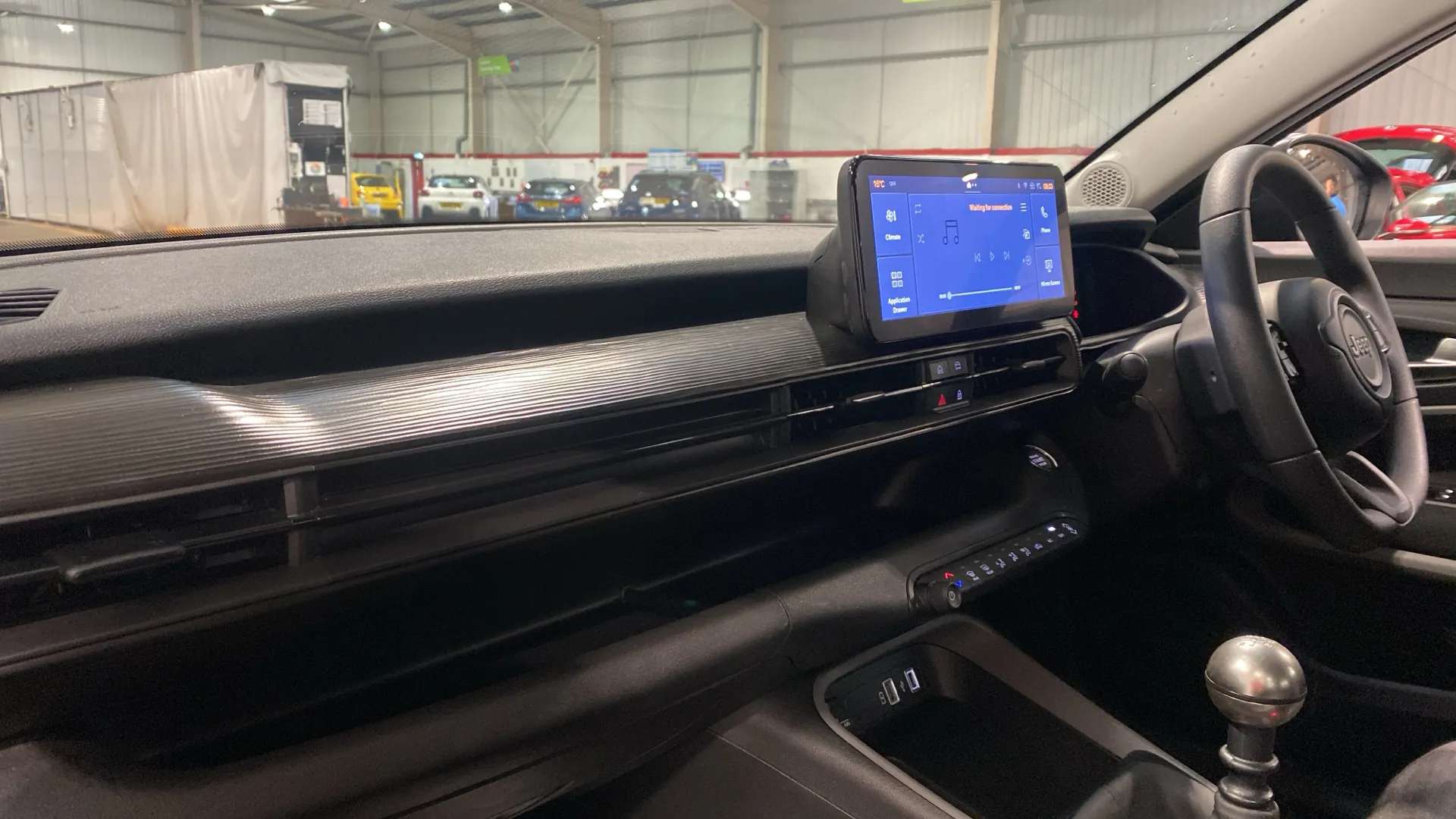 2024 JEEP AVENGER 2024 JEEP AVENGER