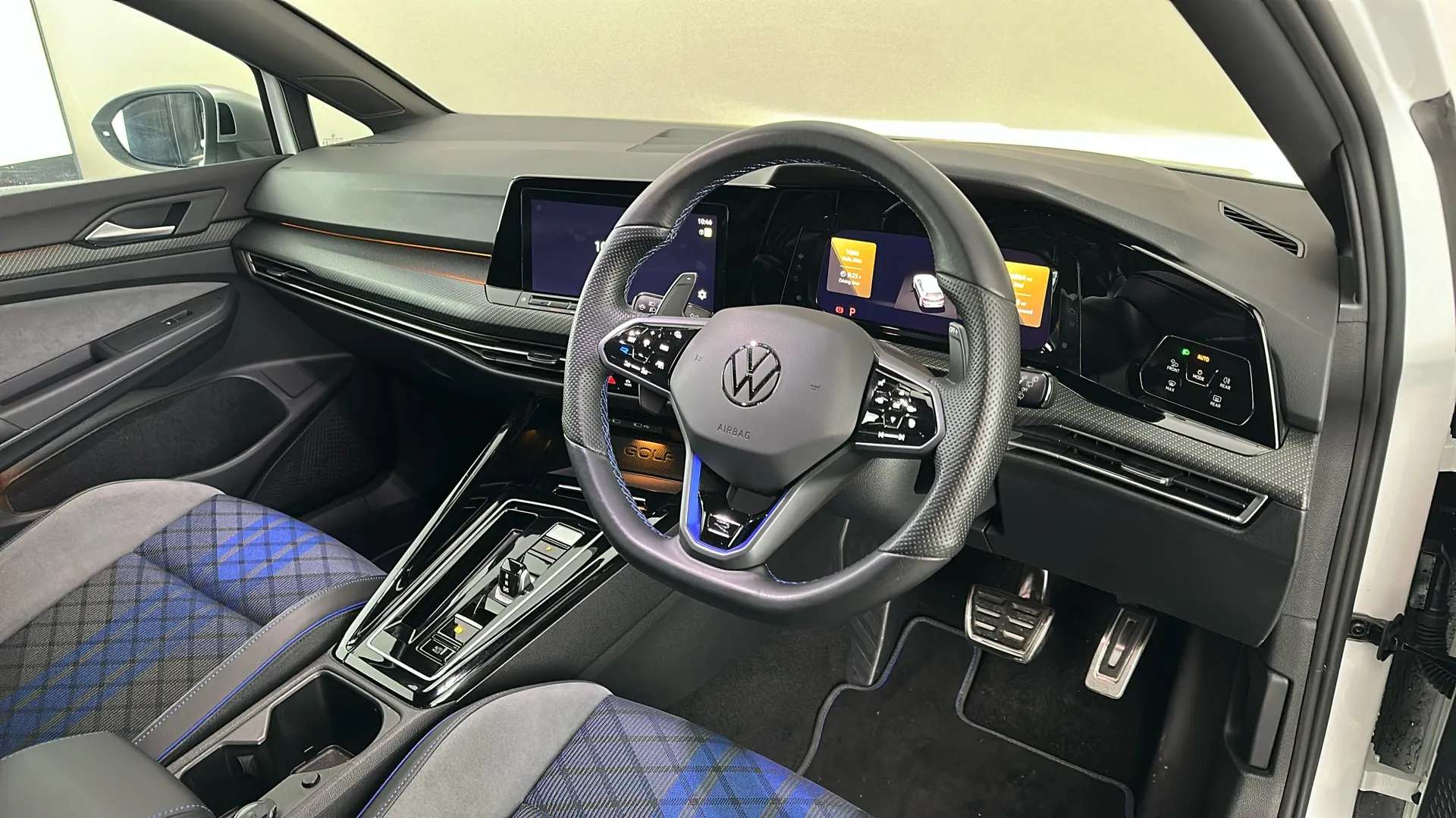 2023 VOLKSWAGEN GOLF 2023 VOLKSWAGEN GOLF