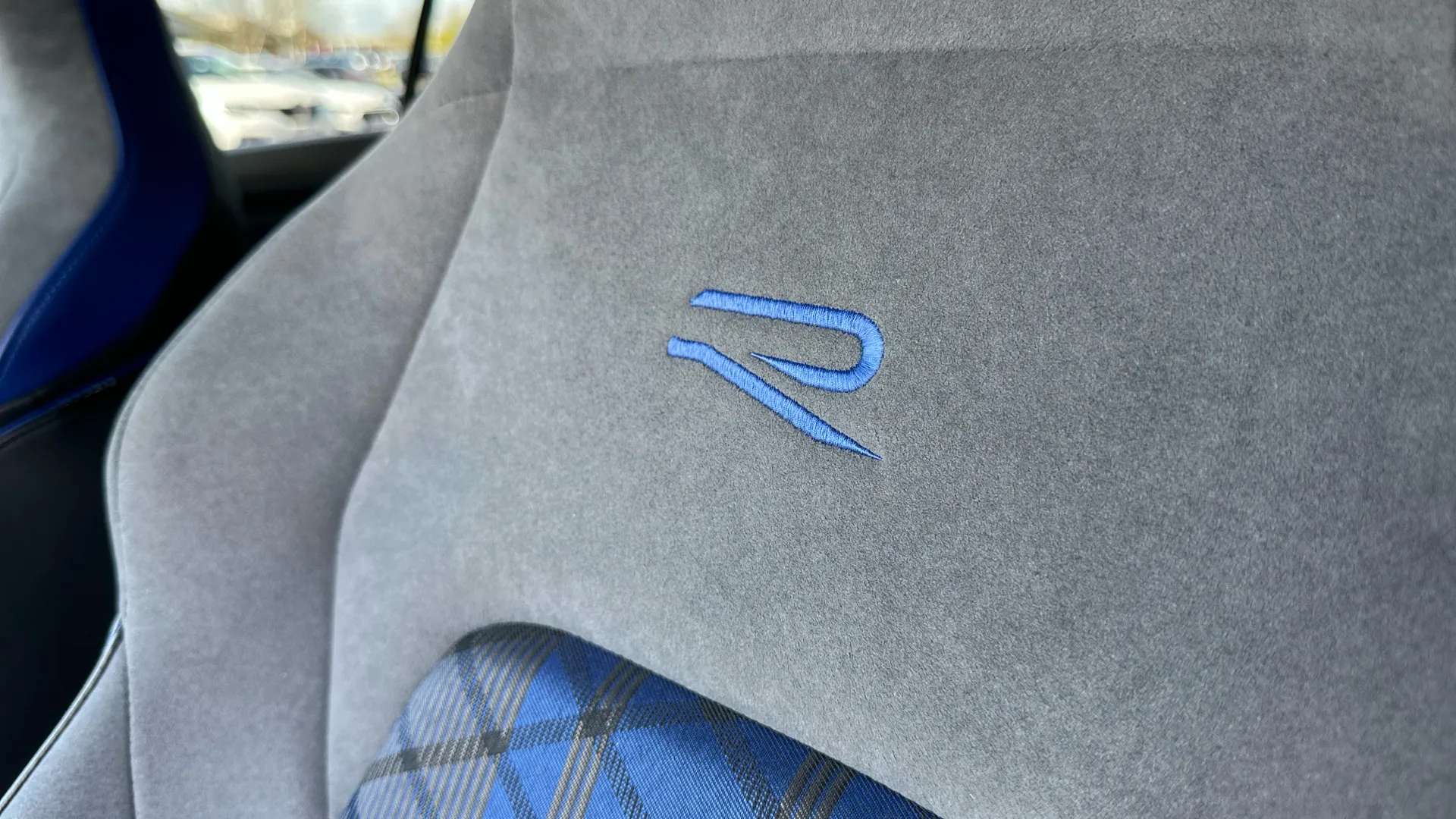 2024 VOLKSWAGEN GOLF 2024 VOLKSWAGEN GOLF