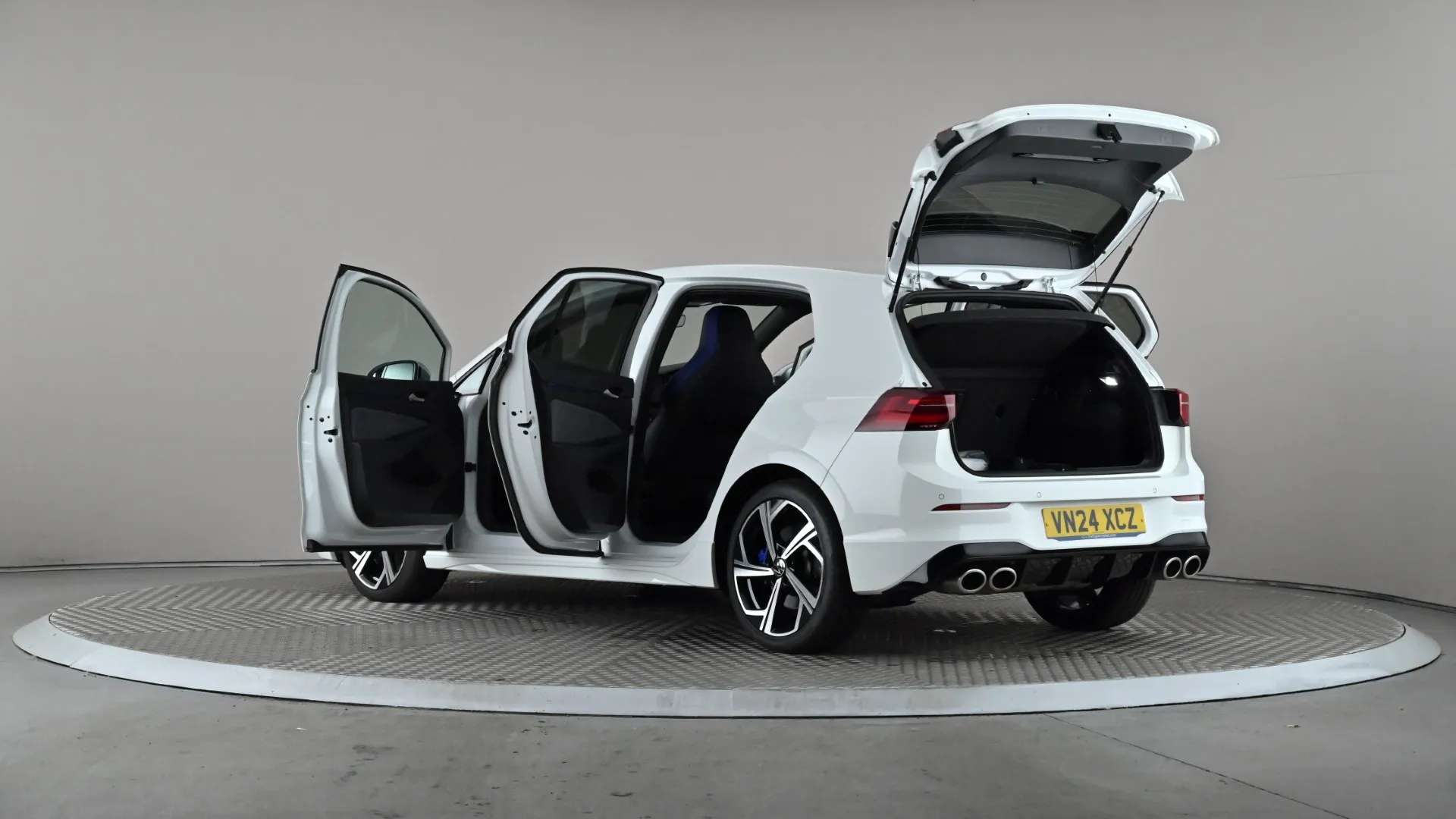 2024 VOLKSWAGEN GOLF 2024 VOLKSWAGEN GOLF