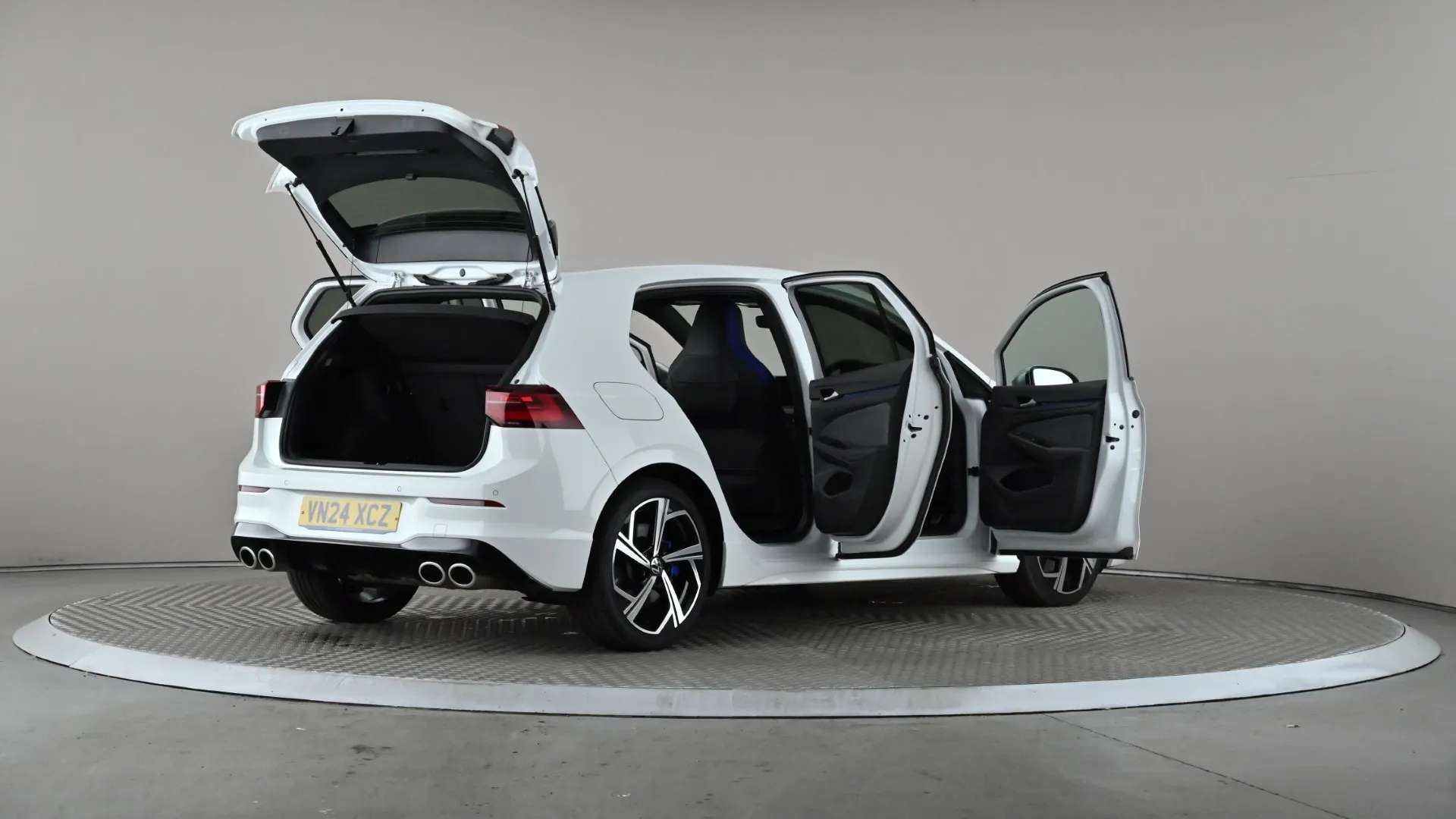 2024 VOLKSWAGEN GOLF 2024 VOLKSWAGEN GOLF