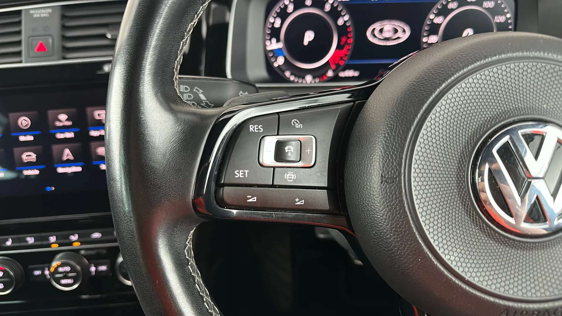 2020 VOLKSWAGEN GOLF 2020 VOLKSWAGEN GOLF