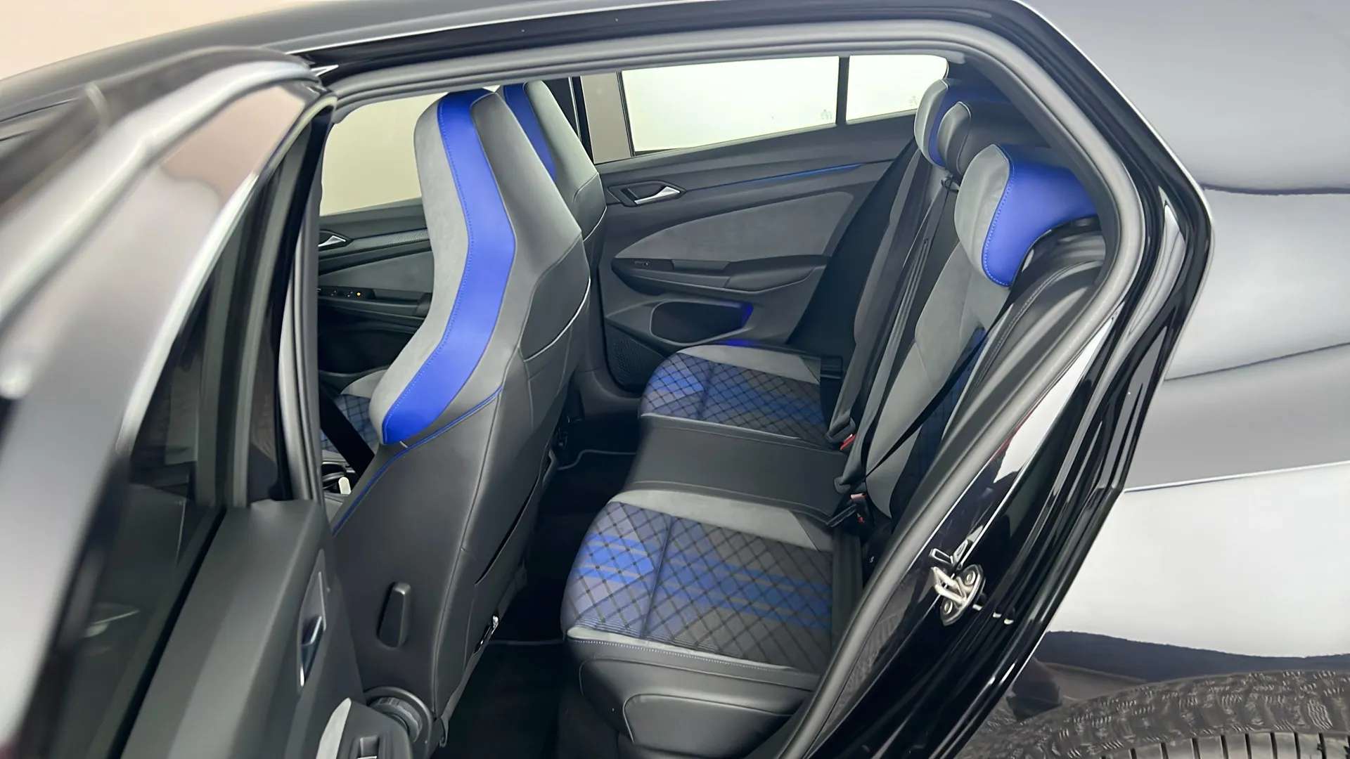2024 VOLKSWAGEN GOLF 2024 VOLKSWAGEN GOLF