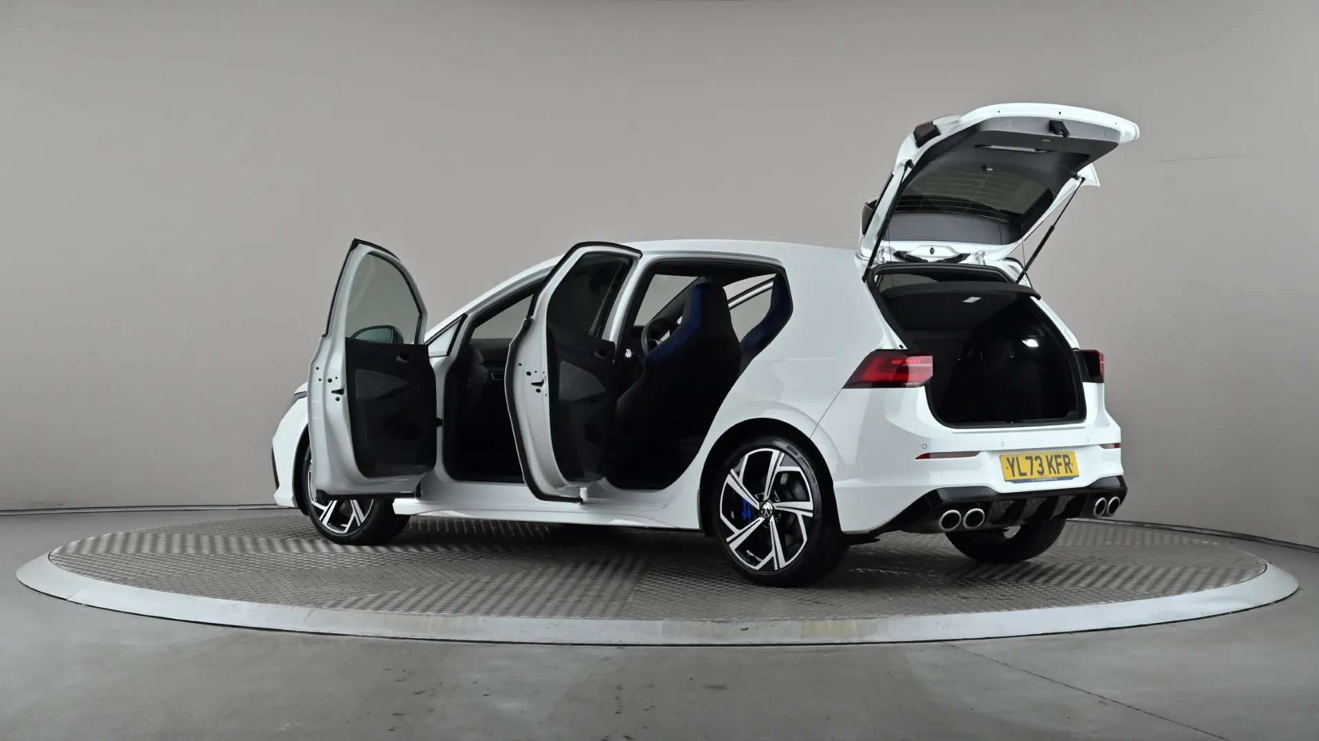 2024 VOLKSWAGEN GOLF 2024 VOLKSWAGEN GOLF