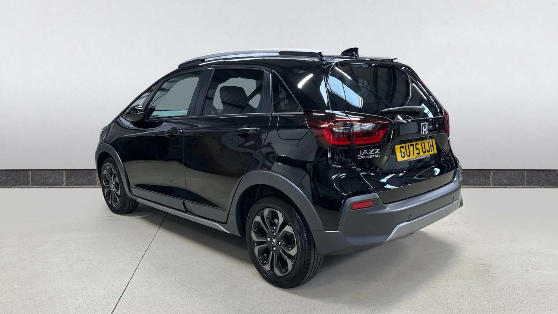 A 2025 HONDA JAZZ 1.5 i-MMD Hybrid Crosstar Advance eCVT A 2025 HONDA JAZZ 1.5 i-MMD Hybrid Crosstar Advance eCVT