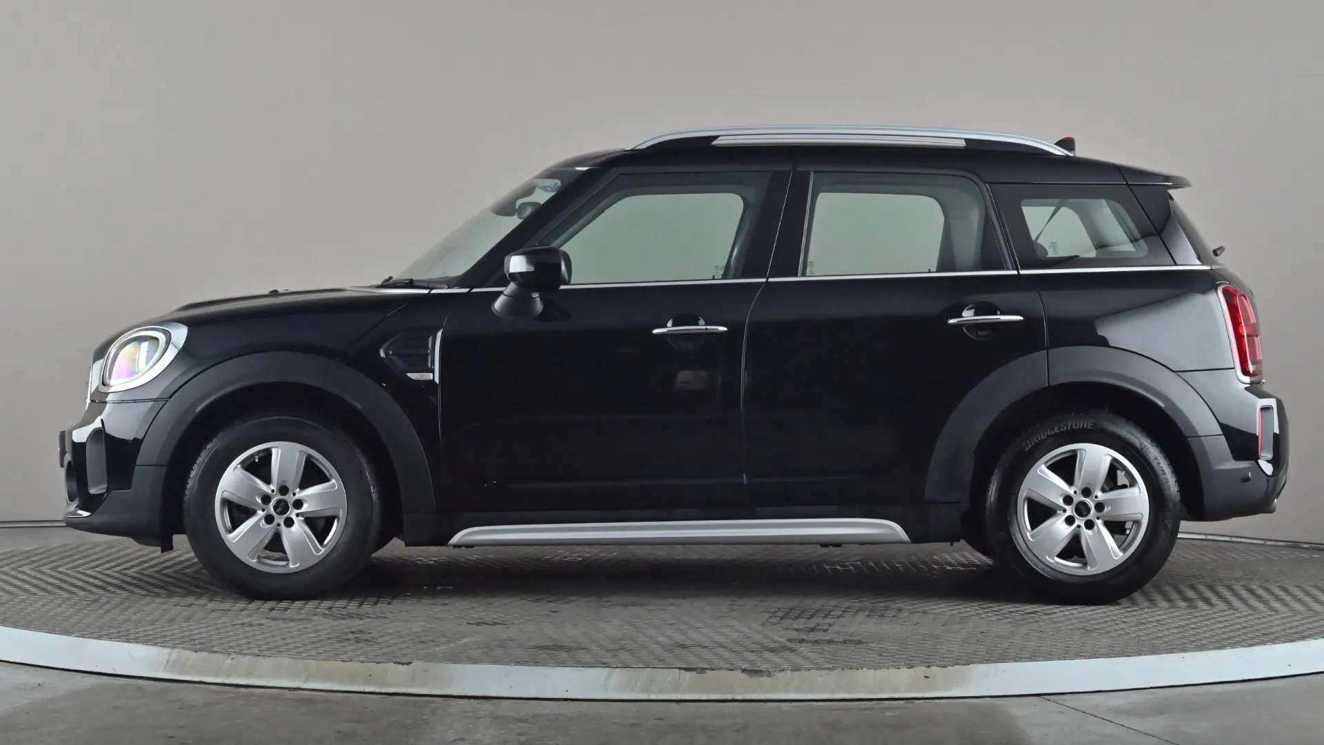 A 2022 MINI COUNTRYMAN 1.5 Cooper Classic Auto A 2022 MINI COUNTRYMAN 1.5 Cooper Classic Auto