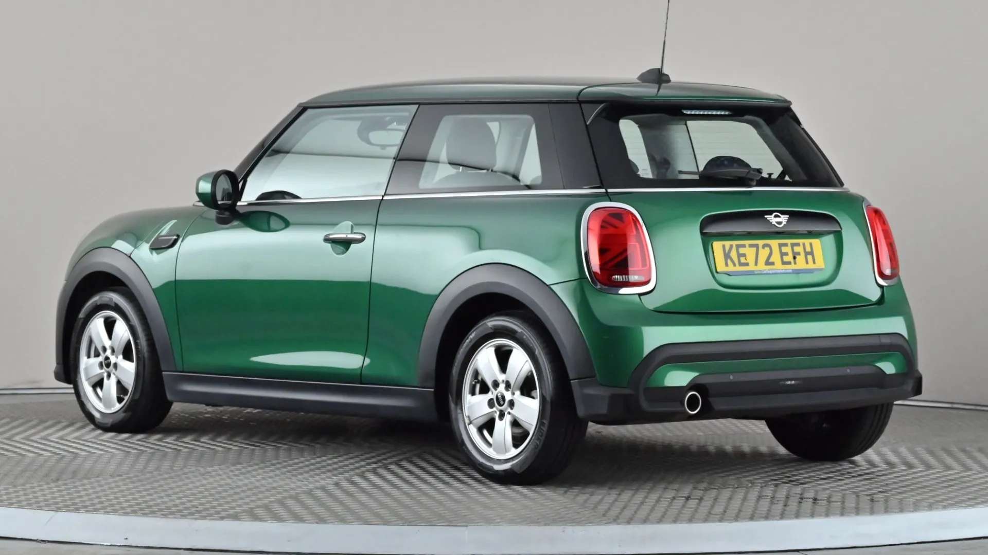 A 2023 MINI HATCH 1.5 Cooper Classic Auto A 2023 MINI HATCH 1.5 Cooper Classic Auto