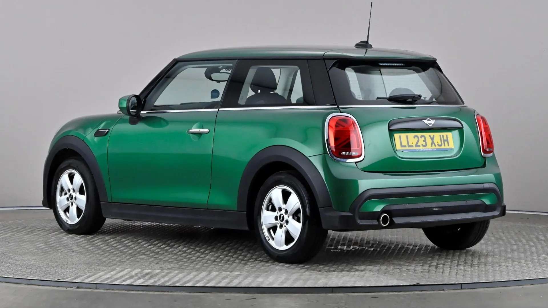A 2023 MINI HATCH 1.5 Cooper Classic Auto A 2023 MINI HATCH 1.5 Cooper Classic Auto