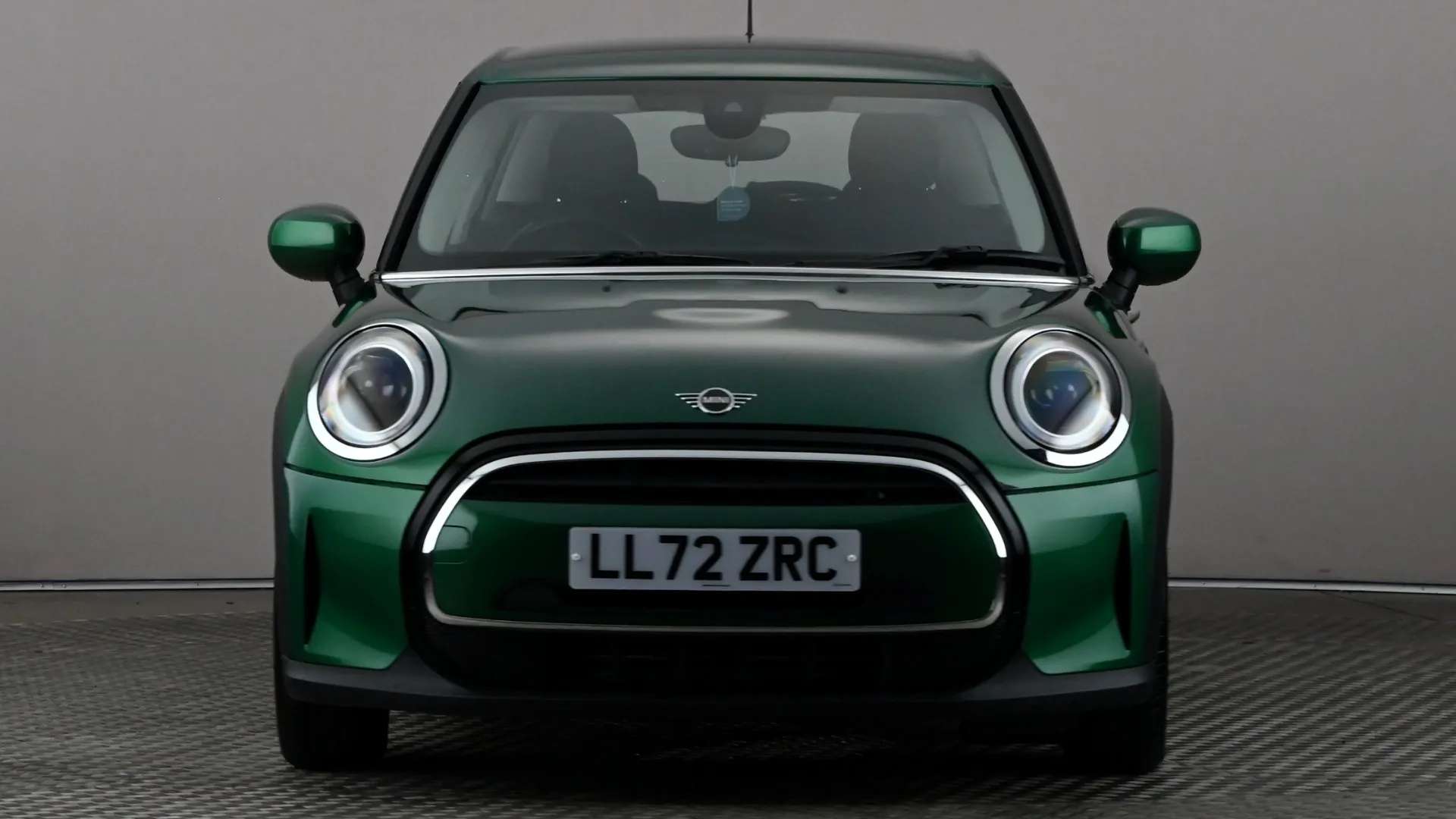 A 2022 MINI HATCH 1.5 Cooper Classic Auto A 2022 MINI HATCH 1.5 Cooper Classic Auto