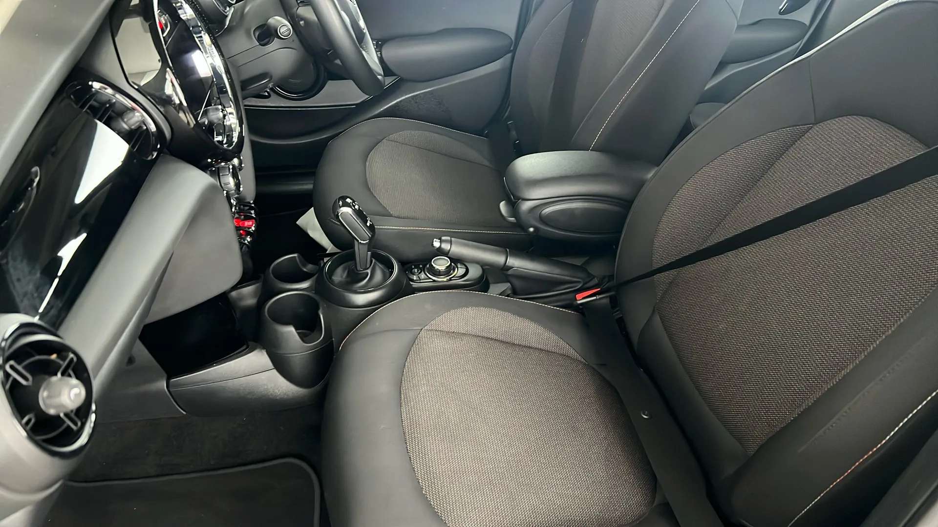 2022 MINI HATCH 2022 MINI HATCH