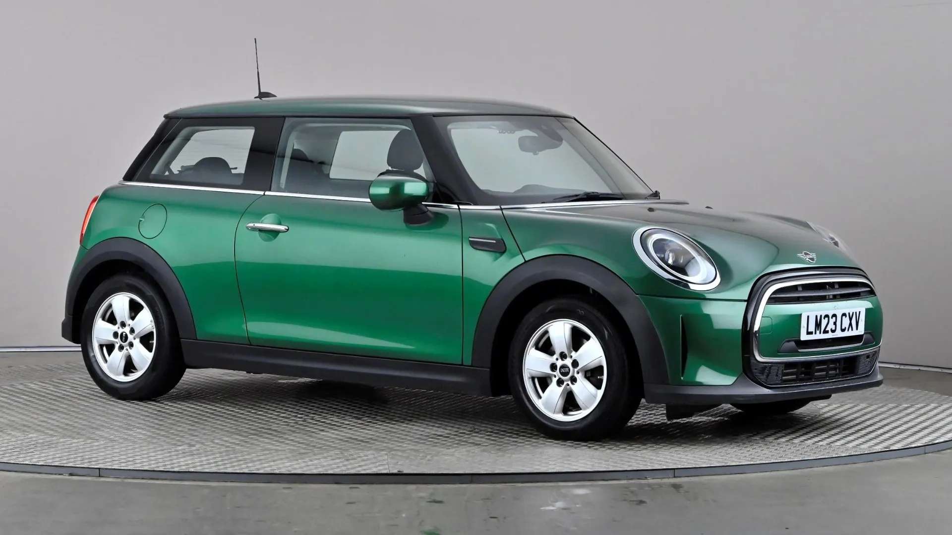 A 2023 MINI HATCH 1.5 Cooper Classic Auto A 2023 MINI HATCH 1.5 Cooper Classic Auto