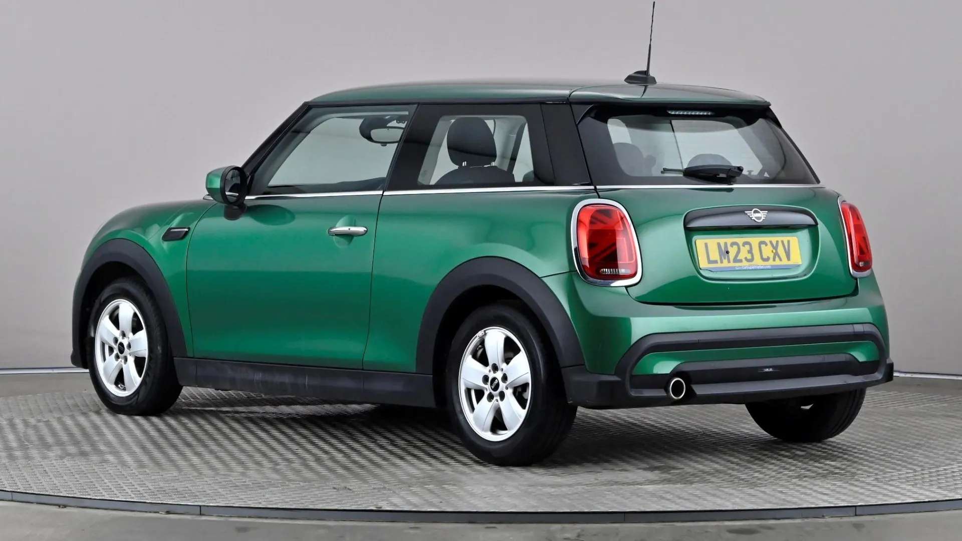 A 2023 MINI HATCH 1.5 Cooper Classic Auto A 2023 MINI HATCH 1.5 Cooper Classic Auto