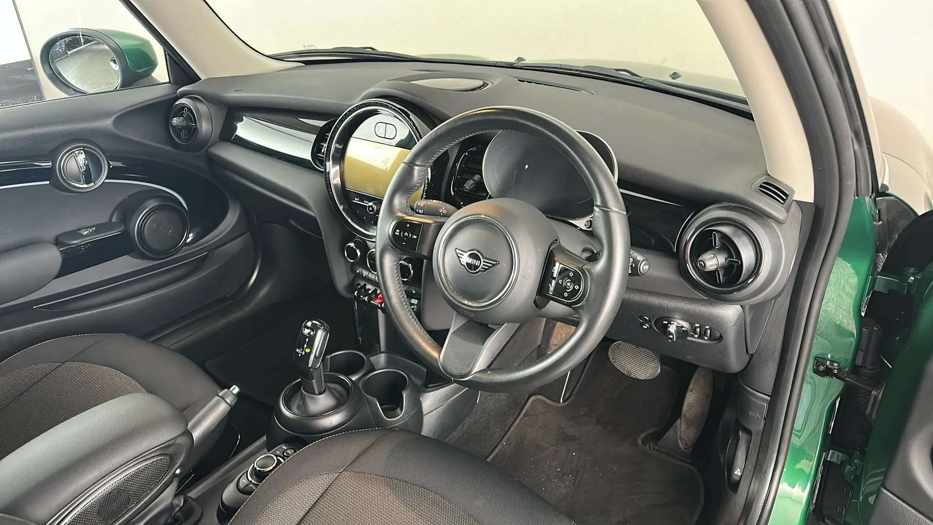 2023 MINI HATCH 2023 MINI HATCH