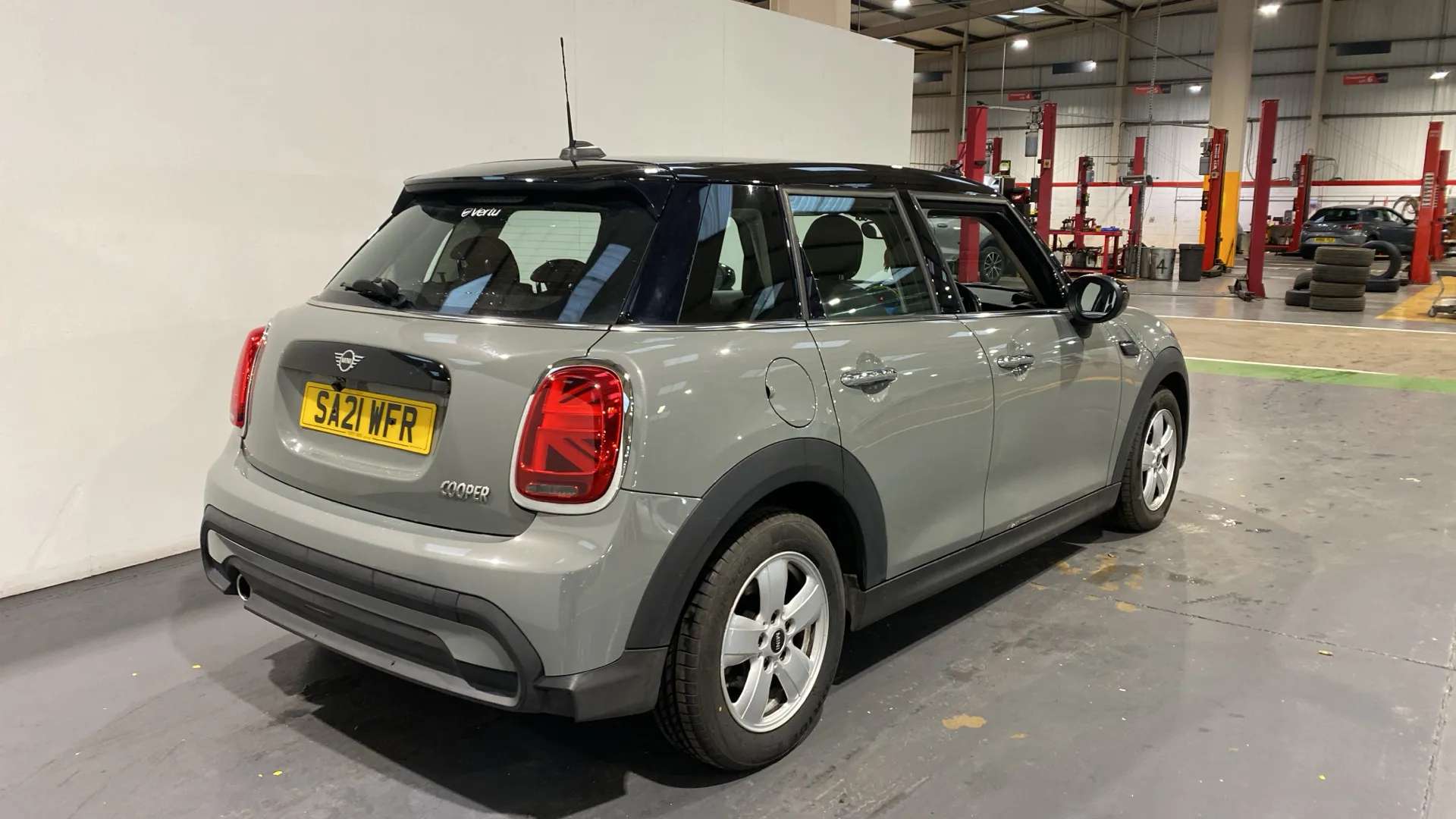 2021 MINI HATCH 2021 MINI HATCH